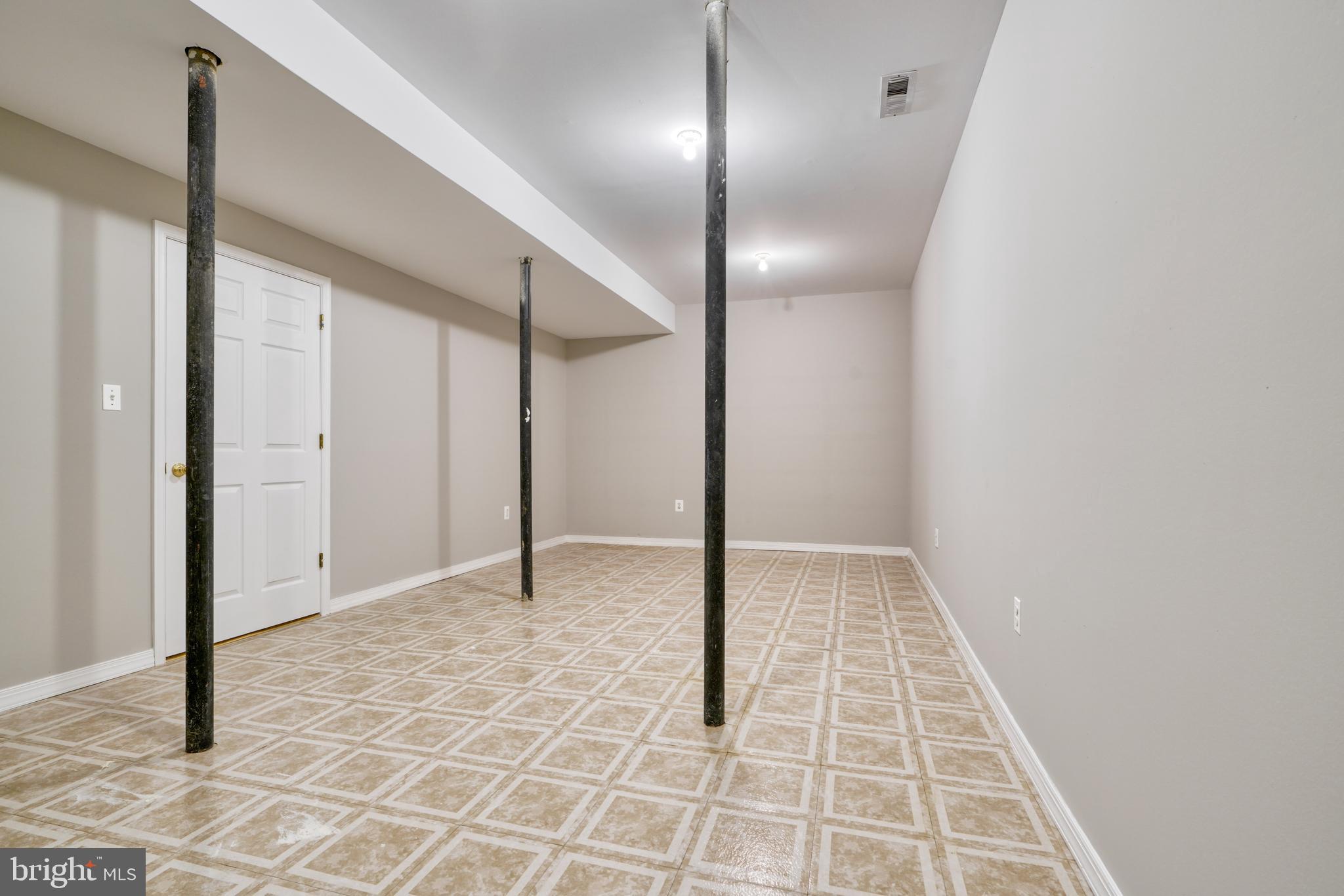 BEAVERBROOK - Residential