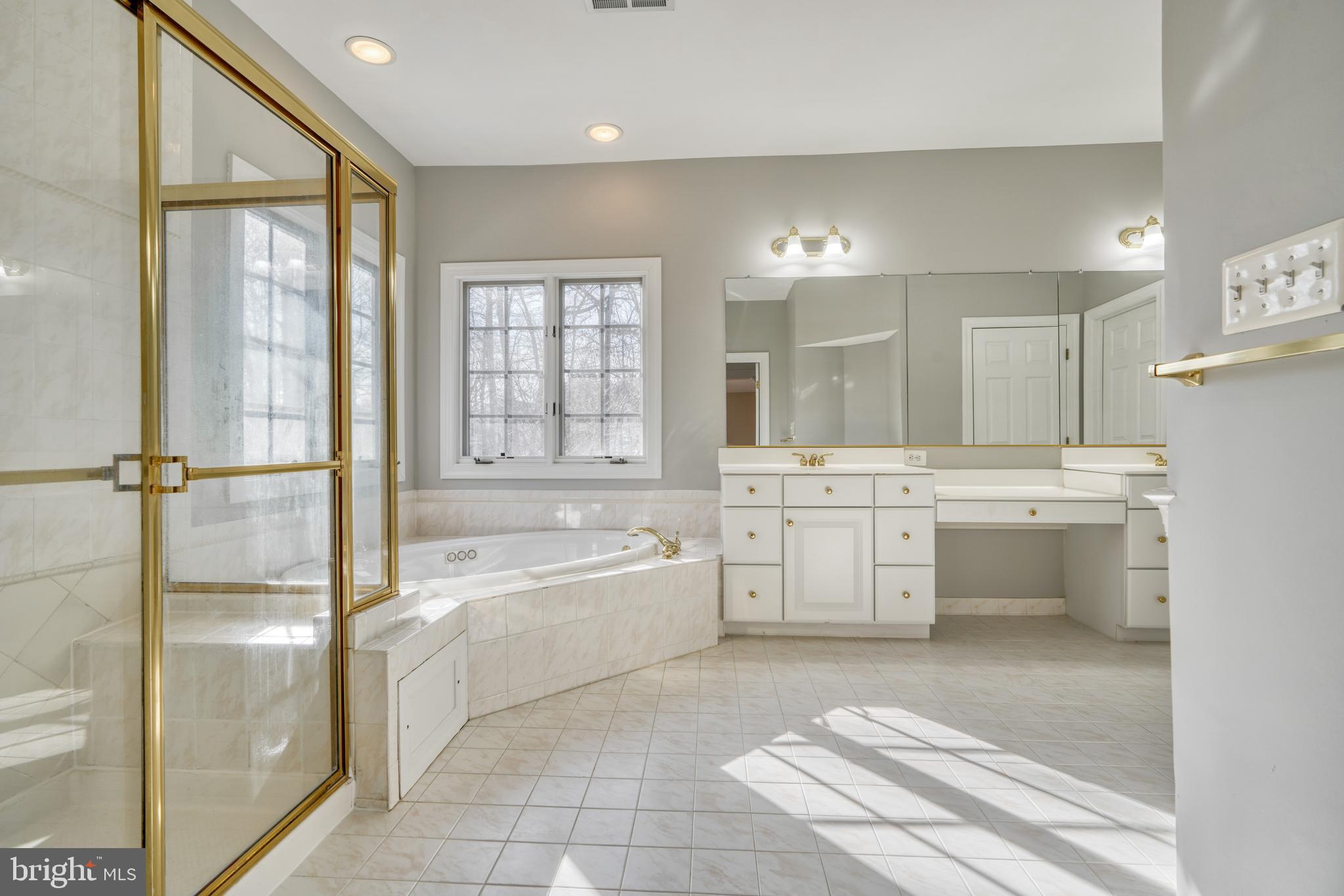 BEAVERBROOK - Residential