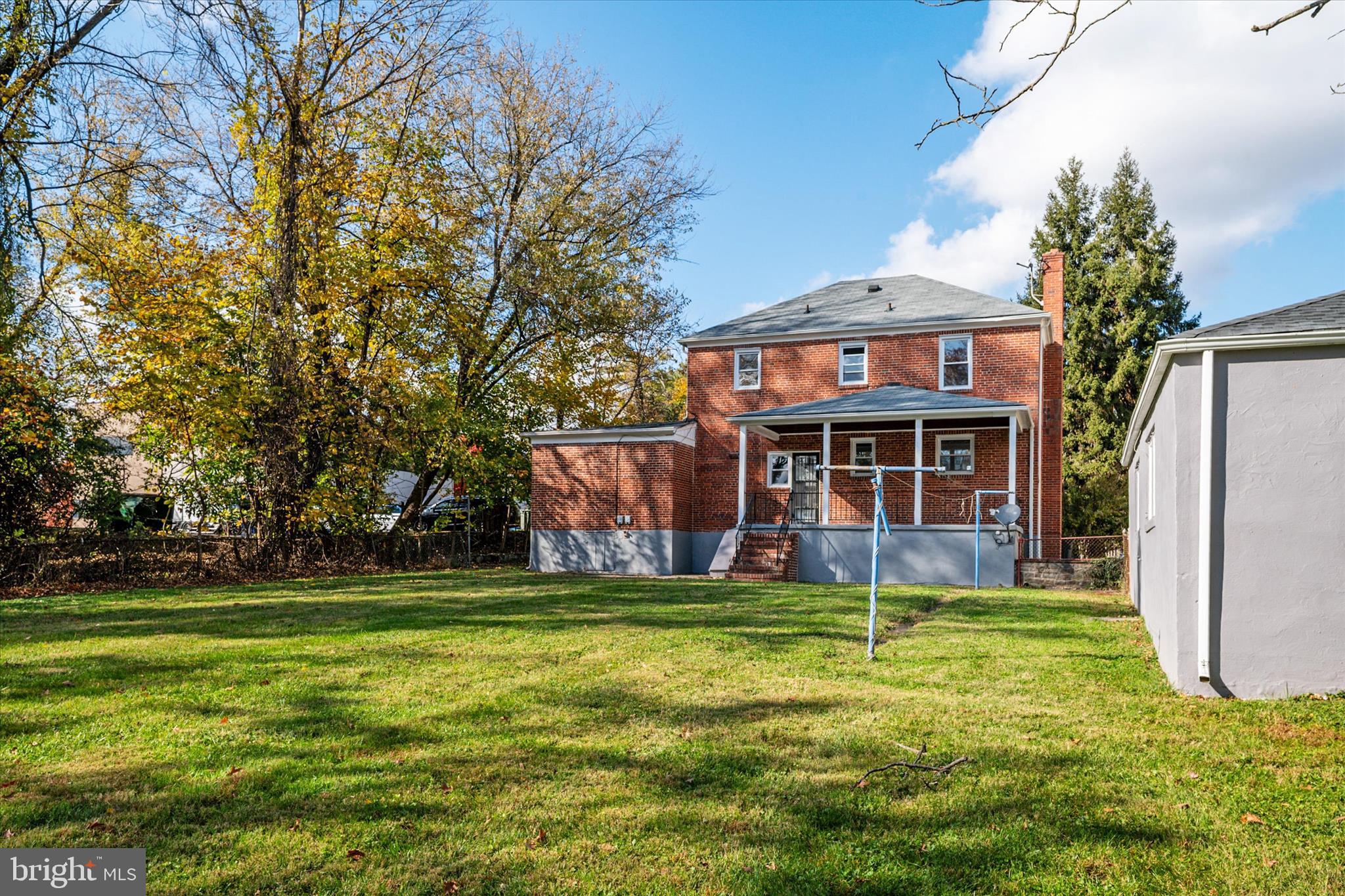 PIKESVILLE - Residential