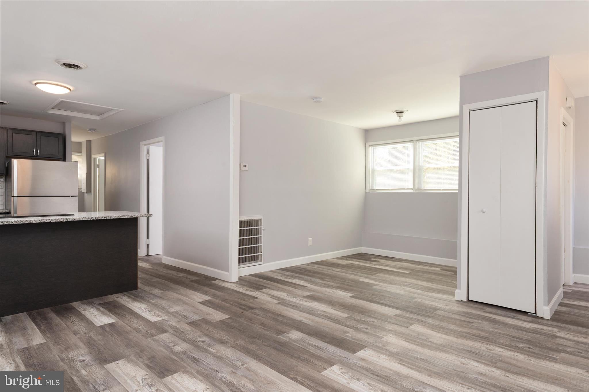 PIKESVILLE - Residential