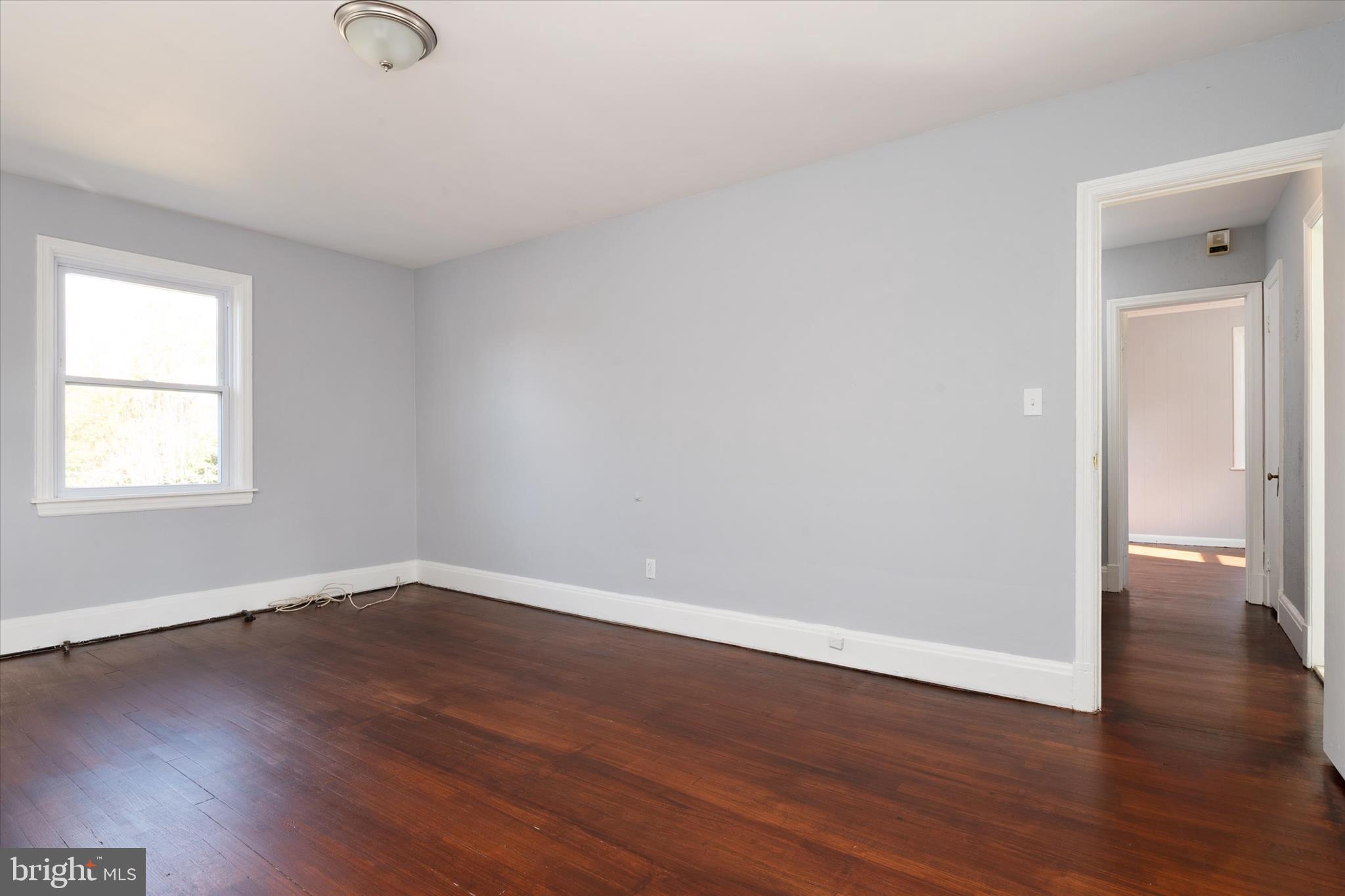 PIKESVILLE - Residential