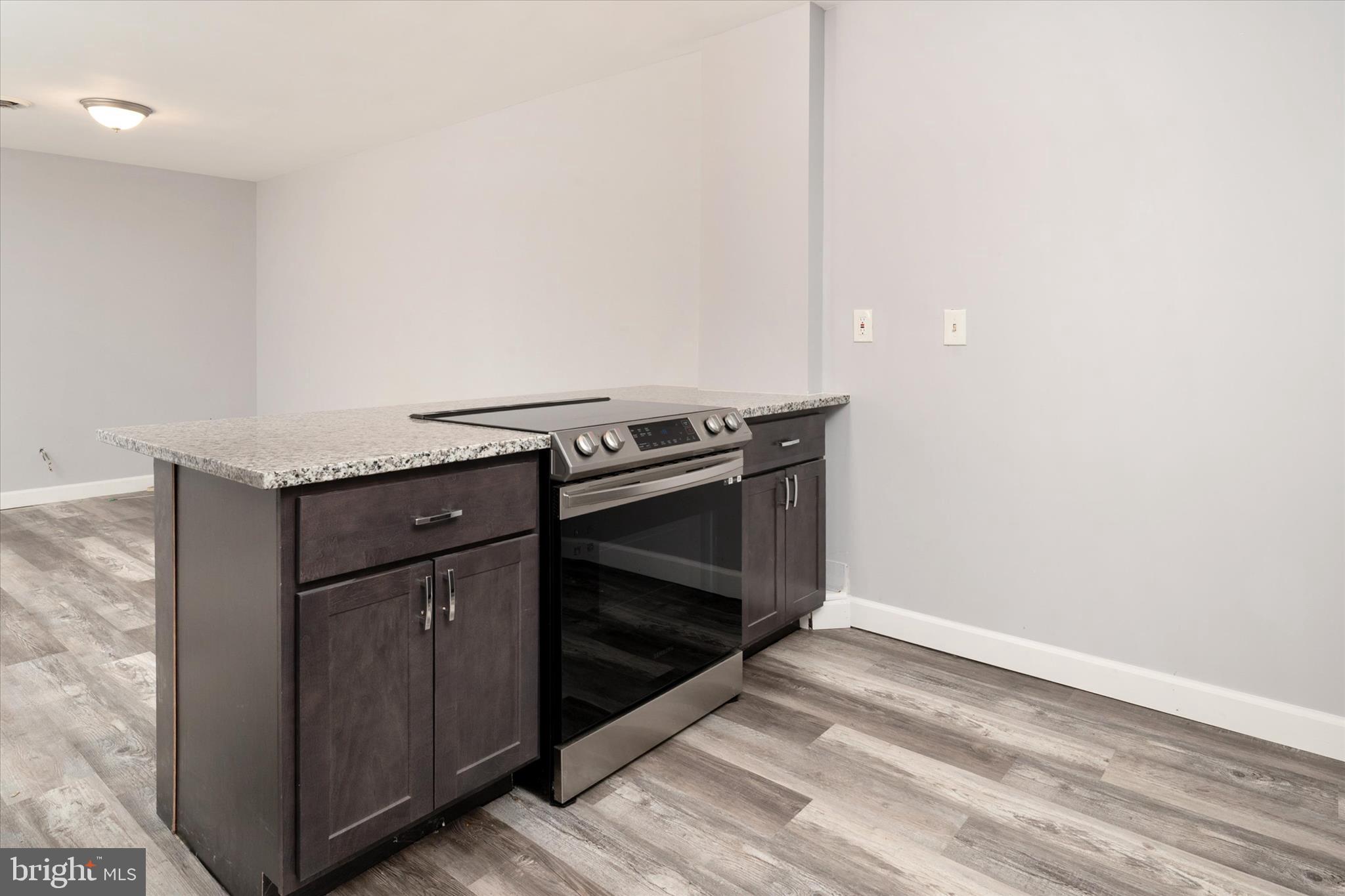 PIKESVILLE - Residential