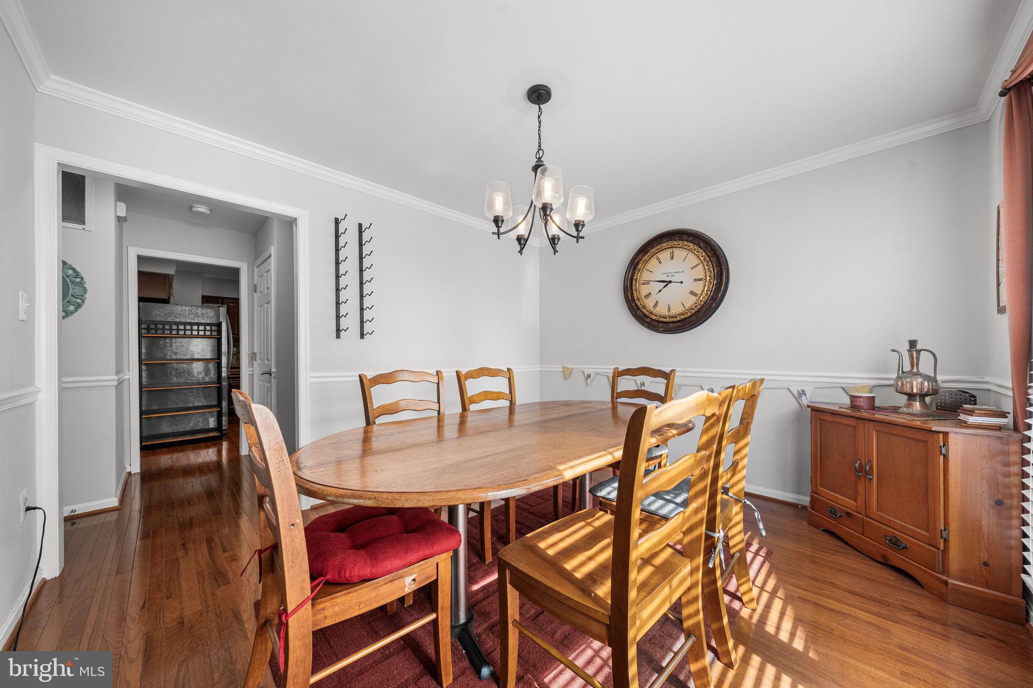 5608 SCHOOLFIELD COURT
