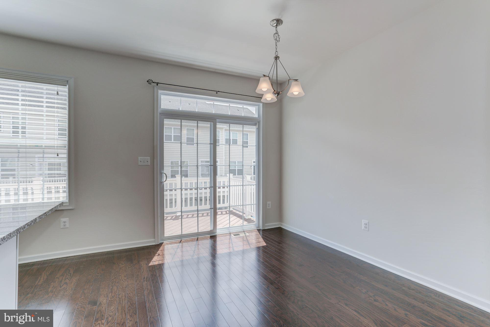 LOUDOUN VALLEY ESTATES 2 - Residential