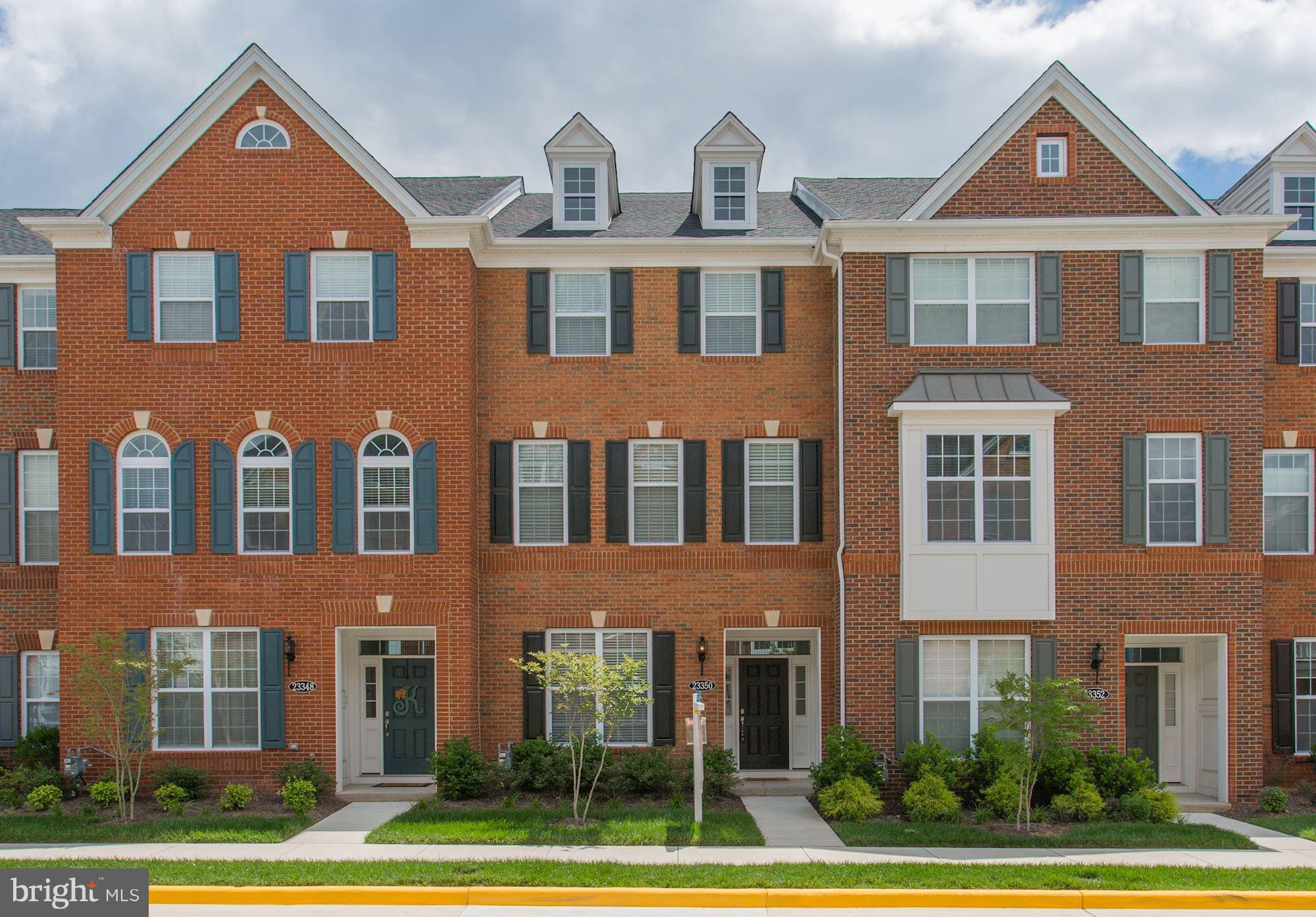 LOUDOUN VALLEY ESTATES 2 - Residential