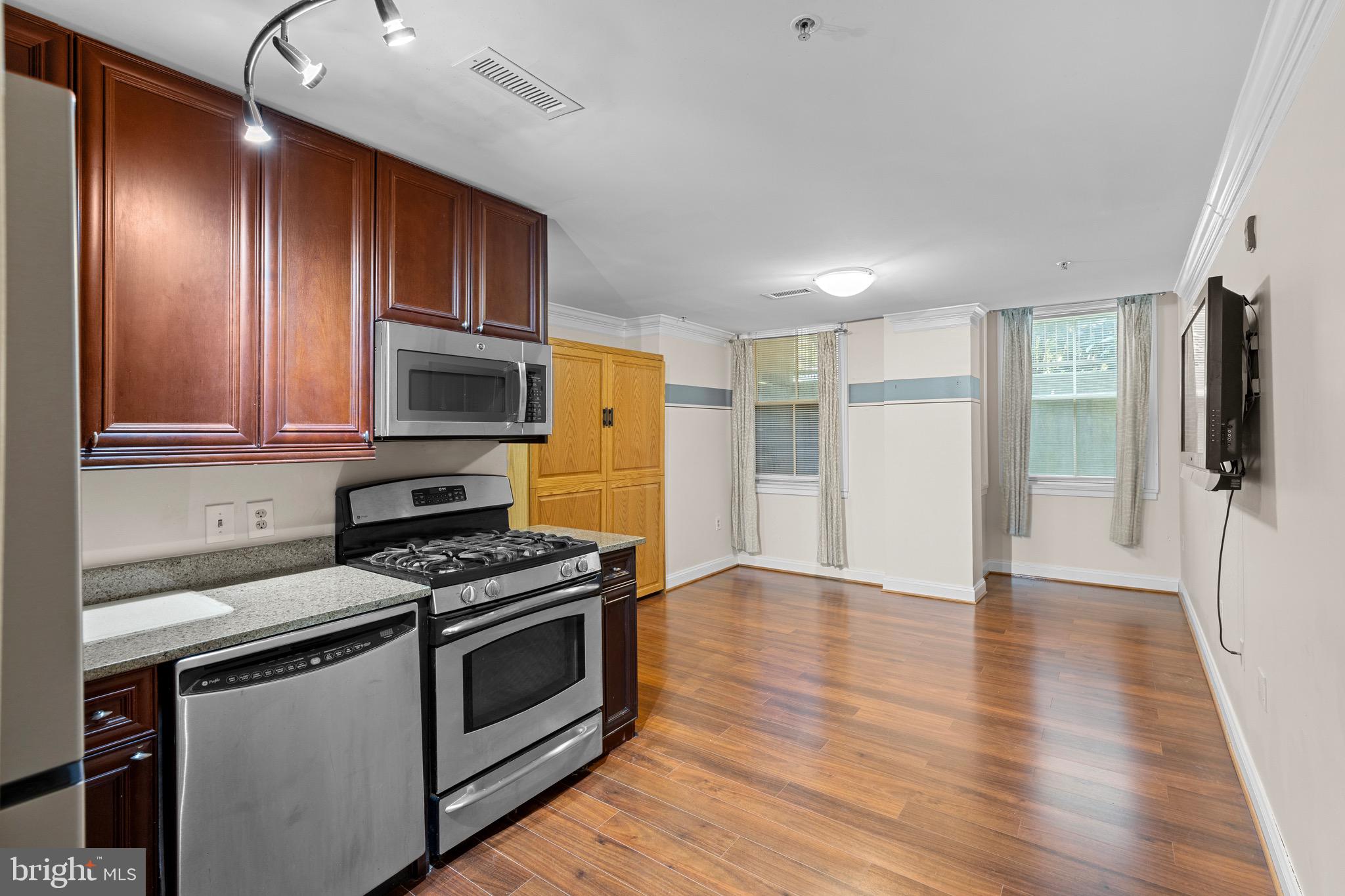 1210 R STREET NW B1