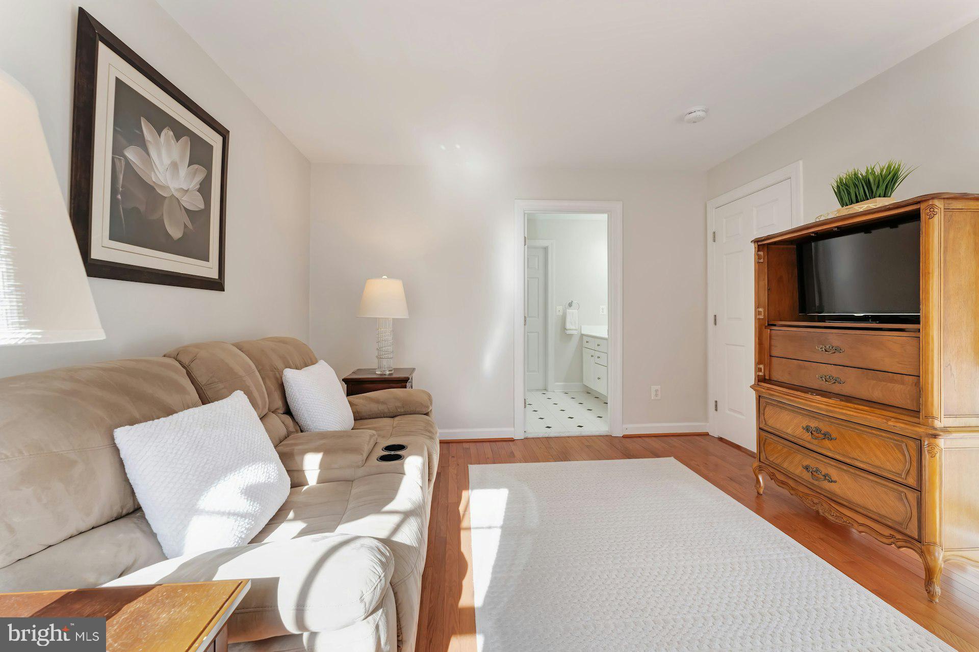 QUAIL POND - Residential