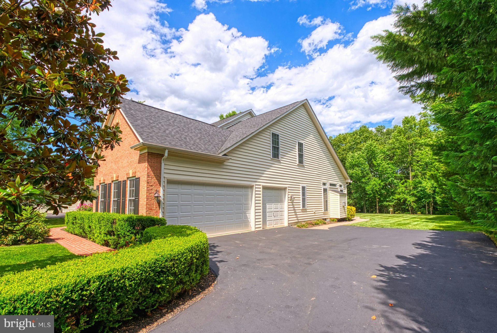 QUAIL POND - Residential