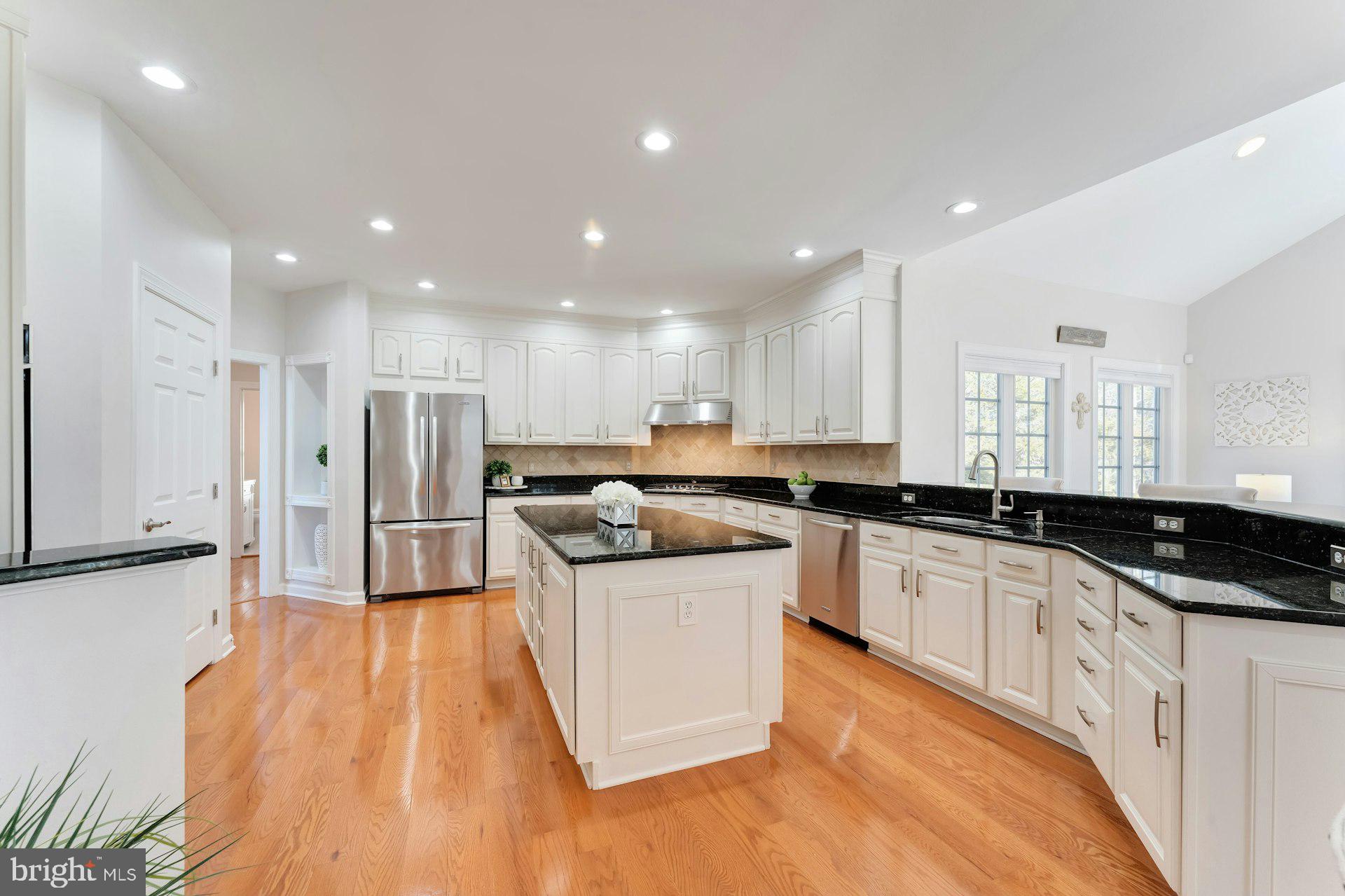 QUAIL POND - Residential