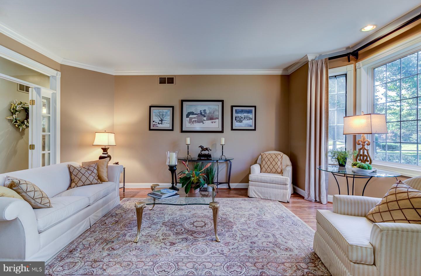25 SWEETBRIAR LANE