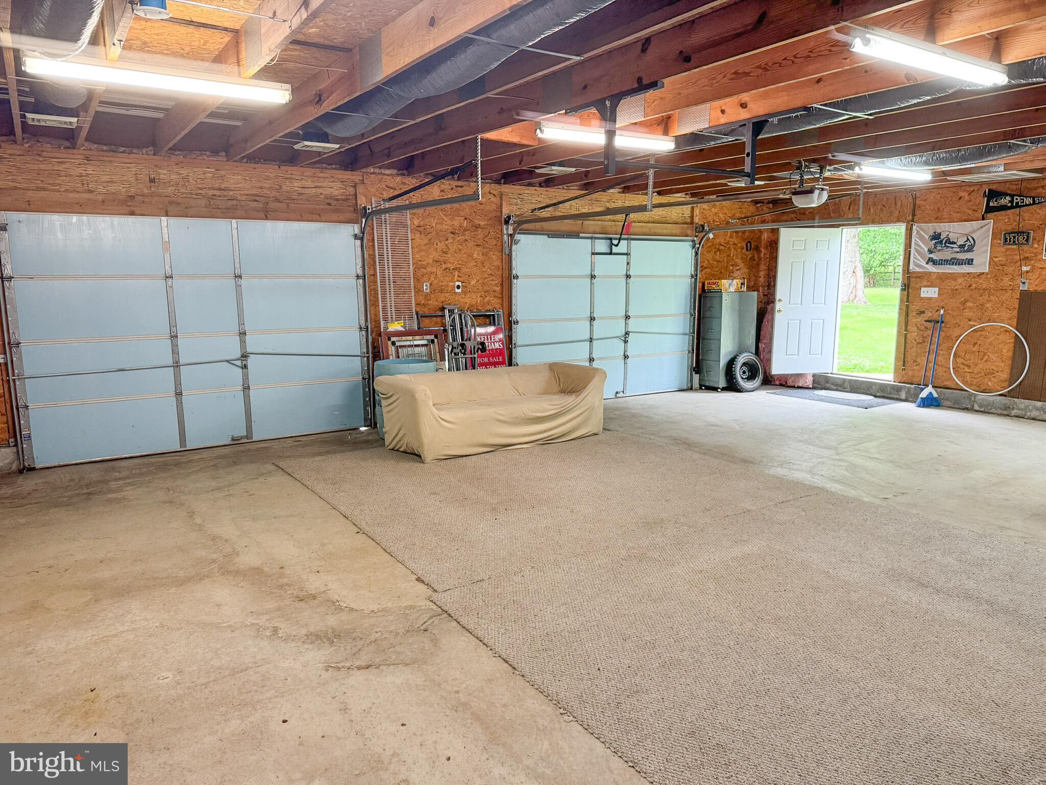 ROLLING MEADOWS - Residential