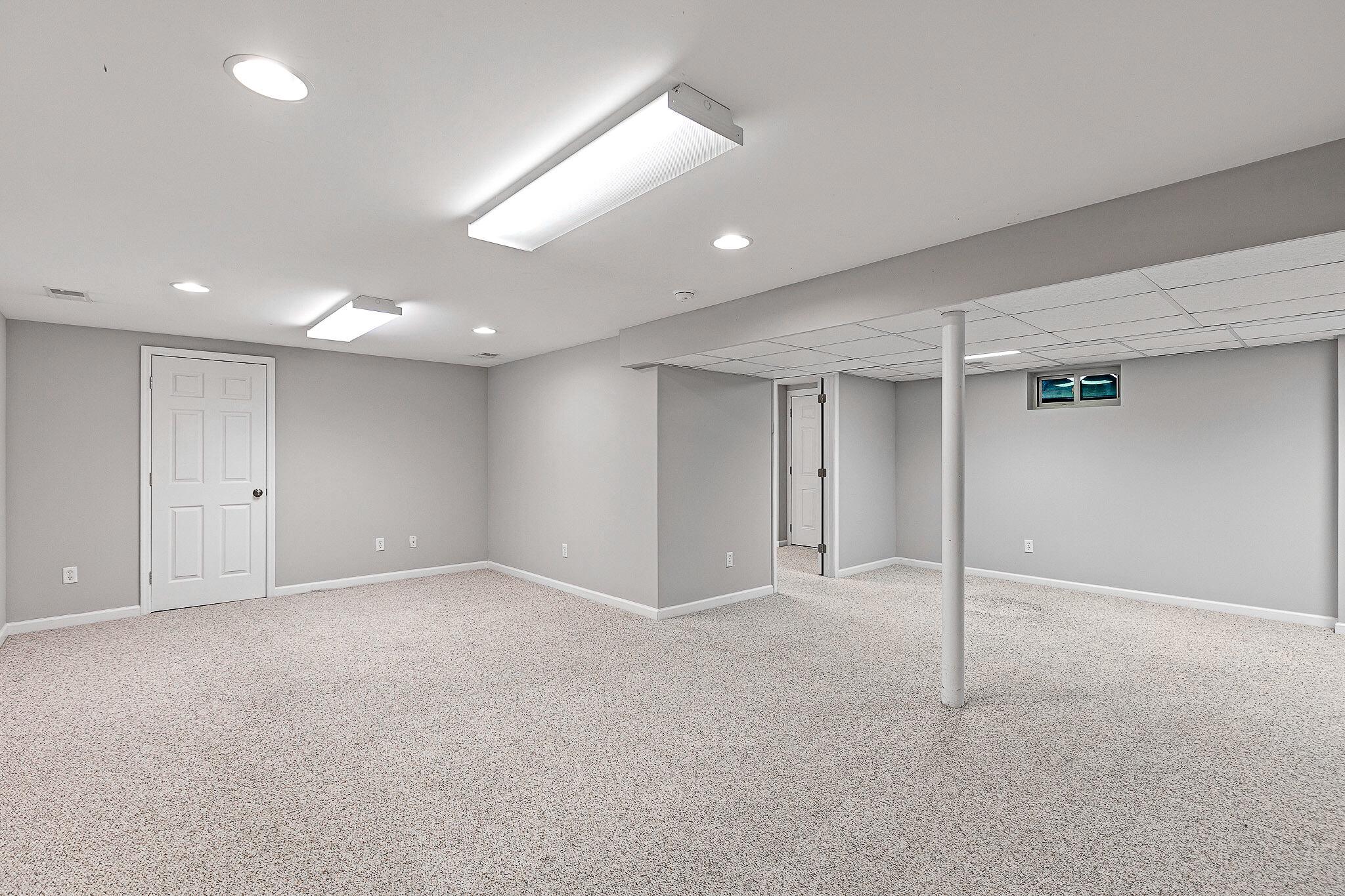 ROLLING MEADOWS - Residential