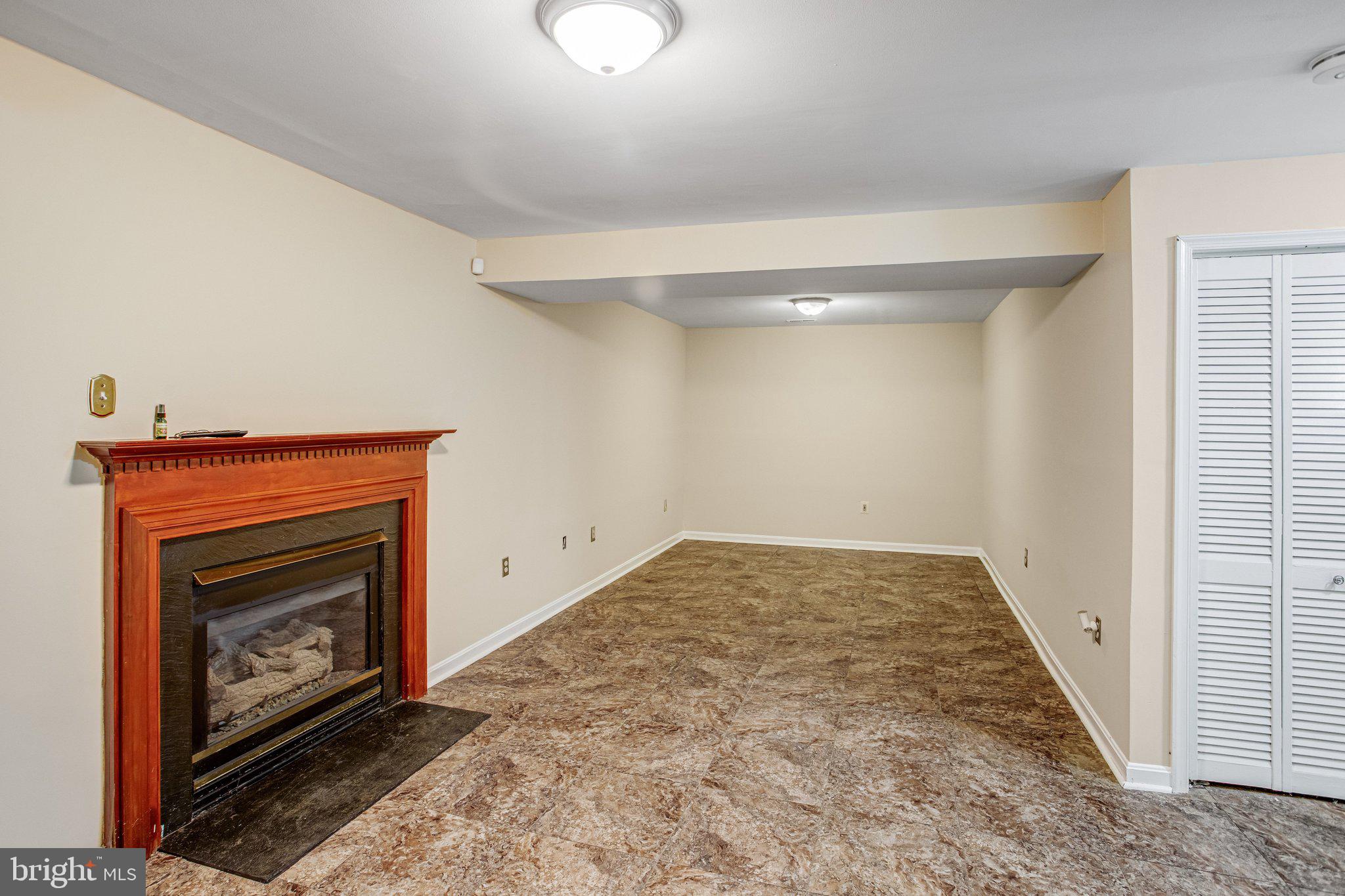 PARK RIDGE - Residential