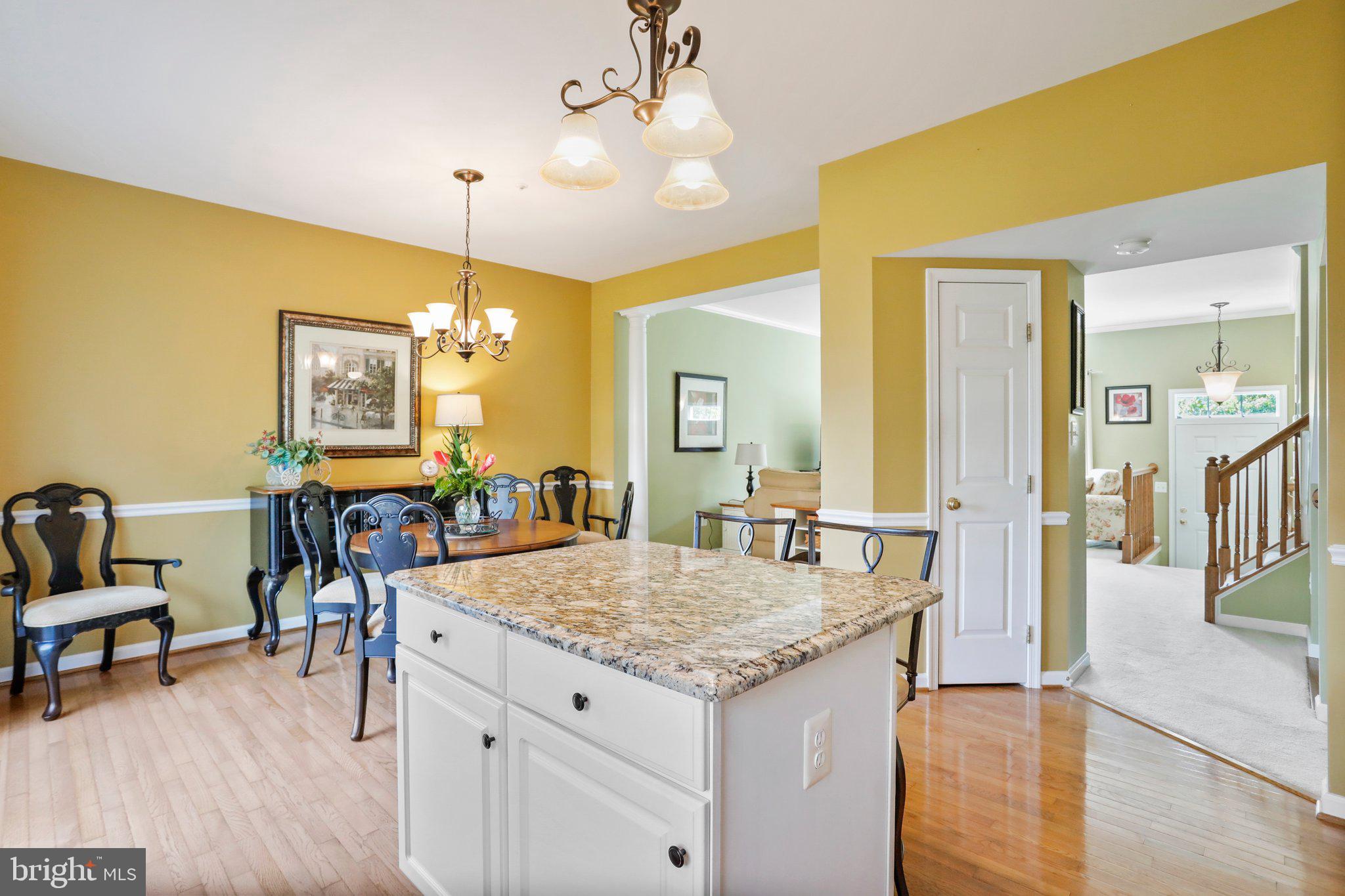 CLOVERLEAF TOWNHOMES - Residential