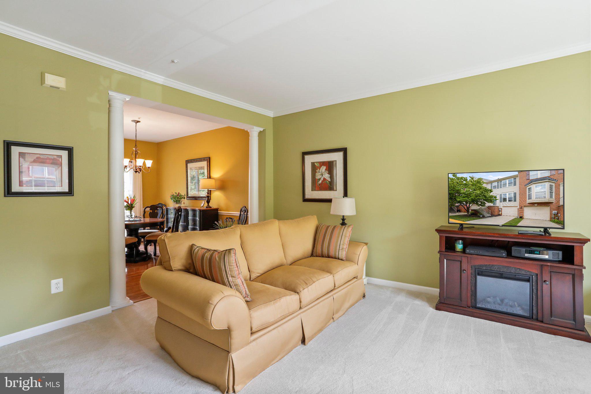 CLOVERLEAF TOWNHOMES - Residential