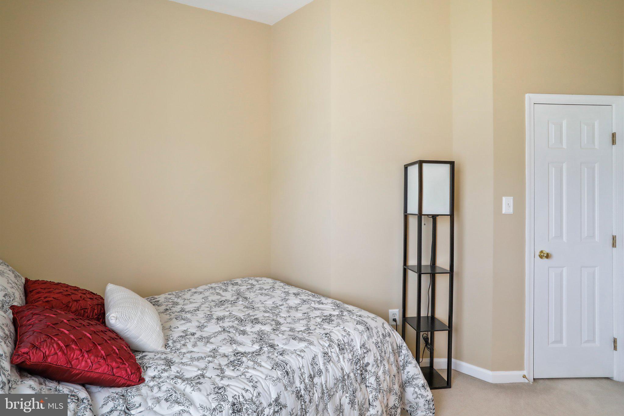 CLOVERLEAF TOWNHOMES - Residential