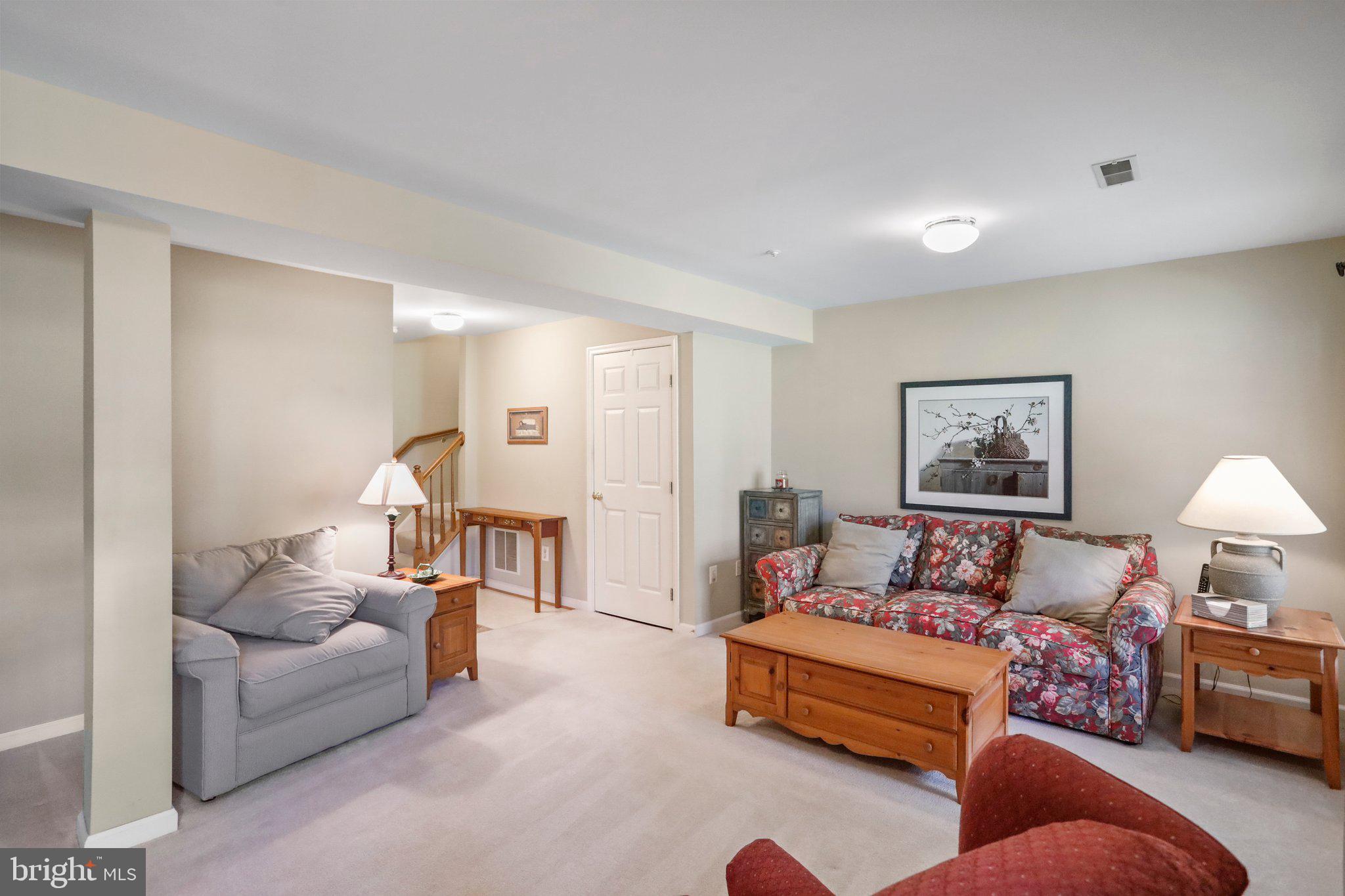 CLOVERLEAF TOWNHOMES - Residential