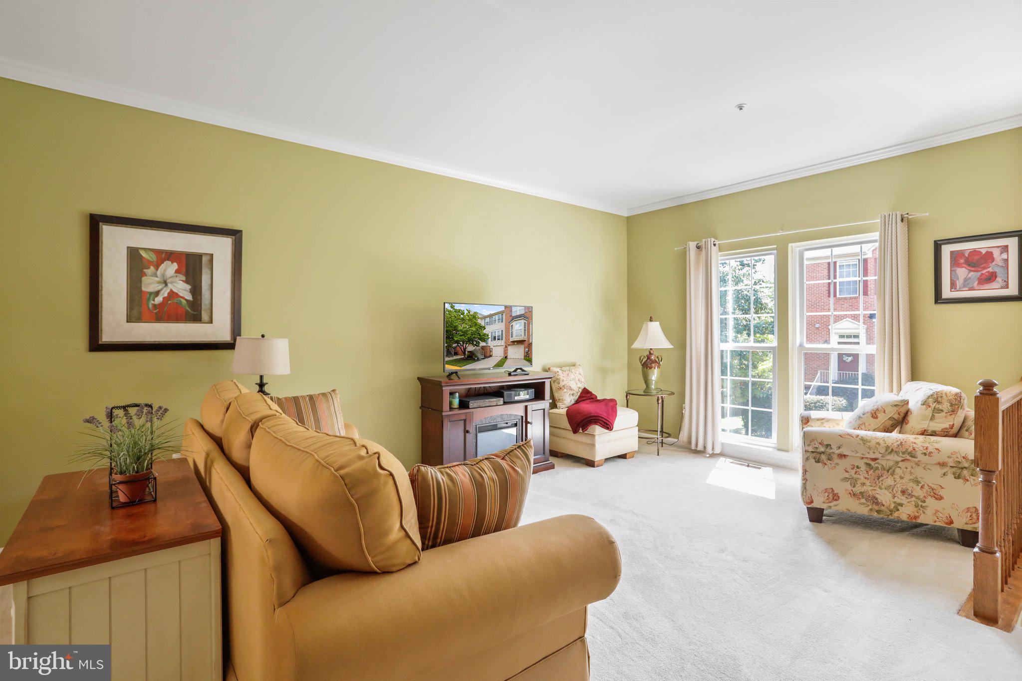 CLOVERLEAF TOWNHOMES - Residential