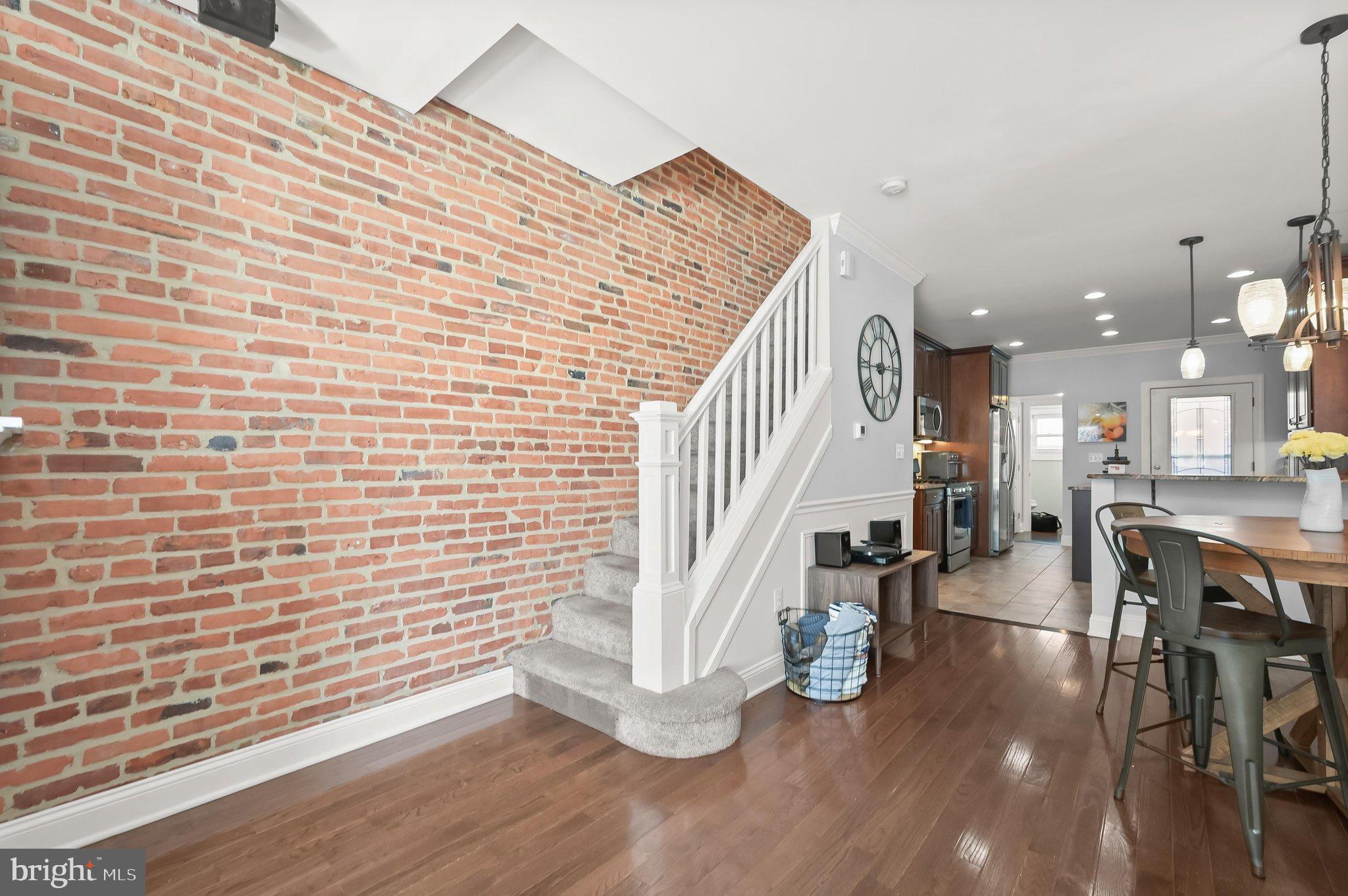 3826 FOSTER AVENUE