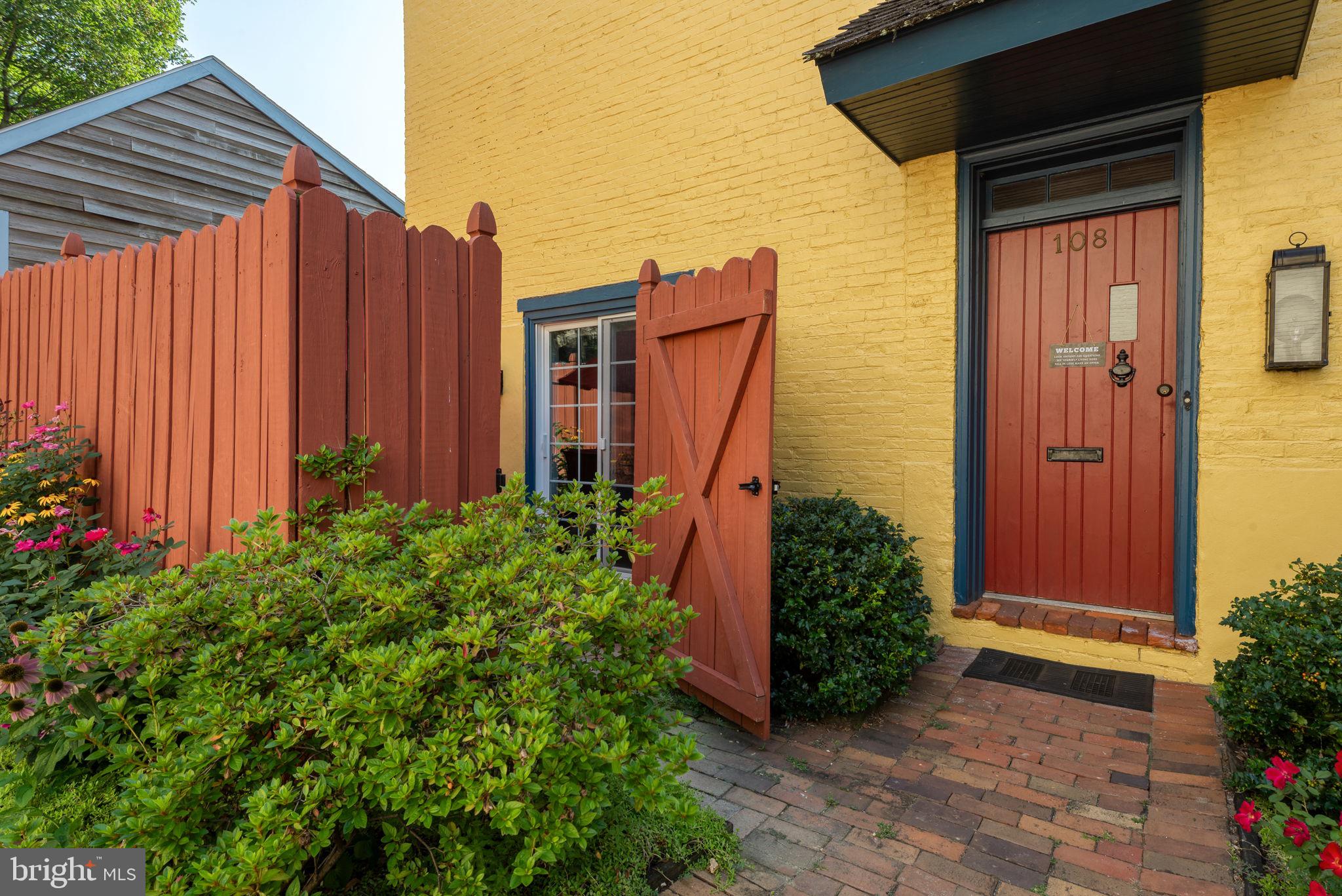 108 E VINE STREET