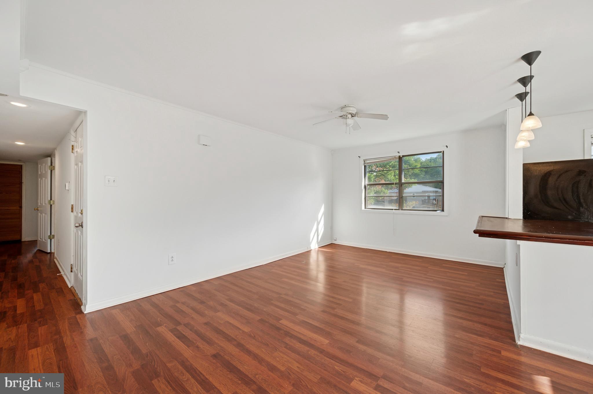 LANSDALE - Residential