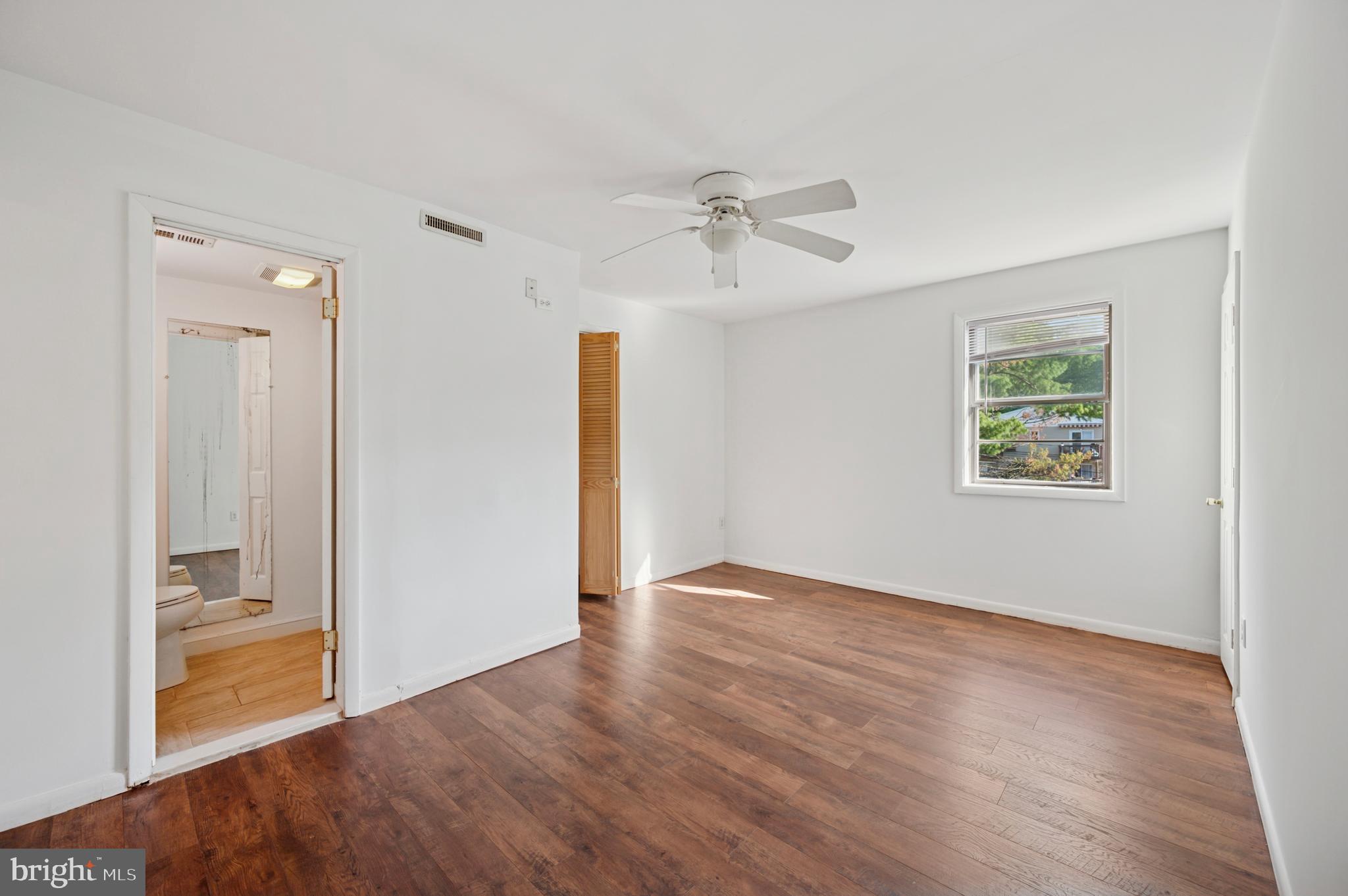 LANSDALE - Residential