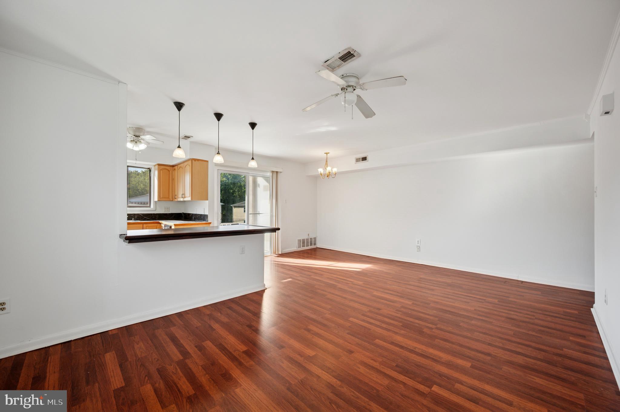 LANSDALE - Residential