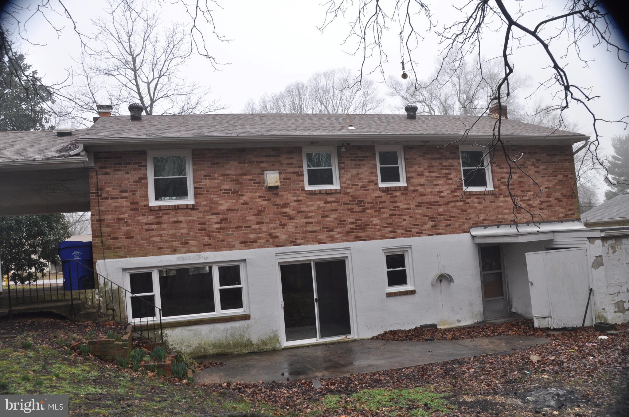 BROOKS HAVEN - Residential Lease