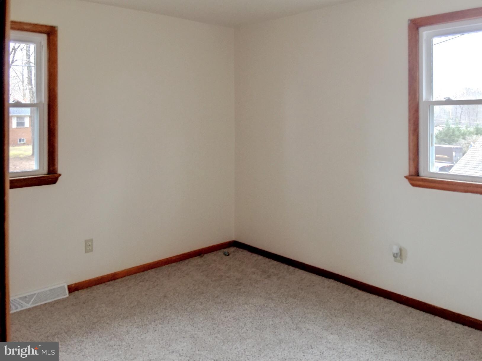 BROOKS HAVEN - Residential Lease