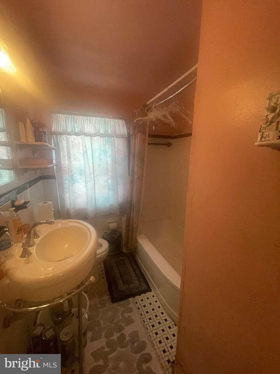 GOVANS - Residential