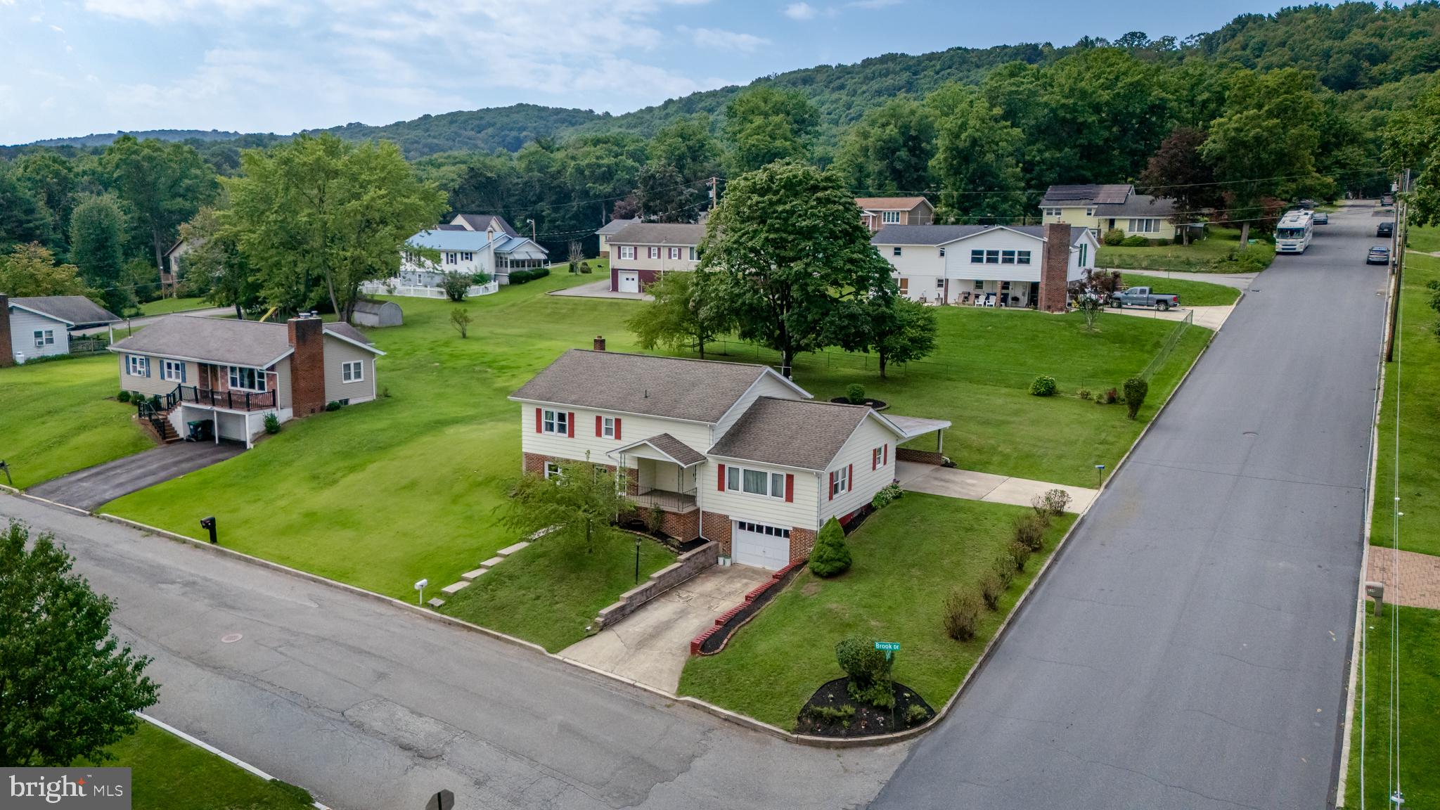 14 BROOK DRIVE
