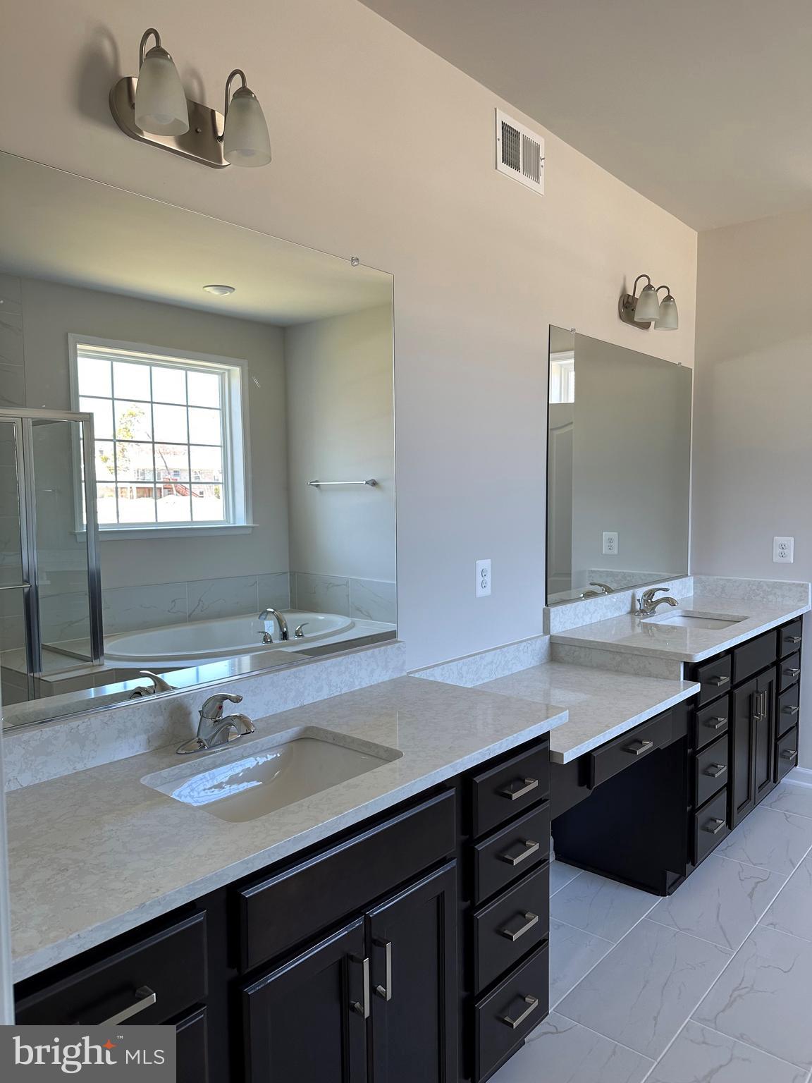 TINKER'S PRESERVE - Residential