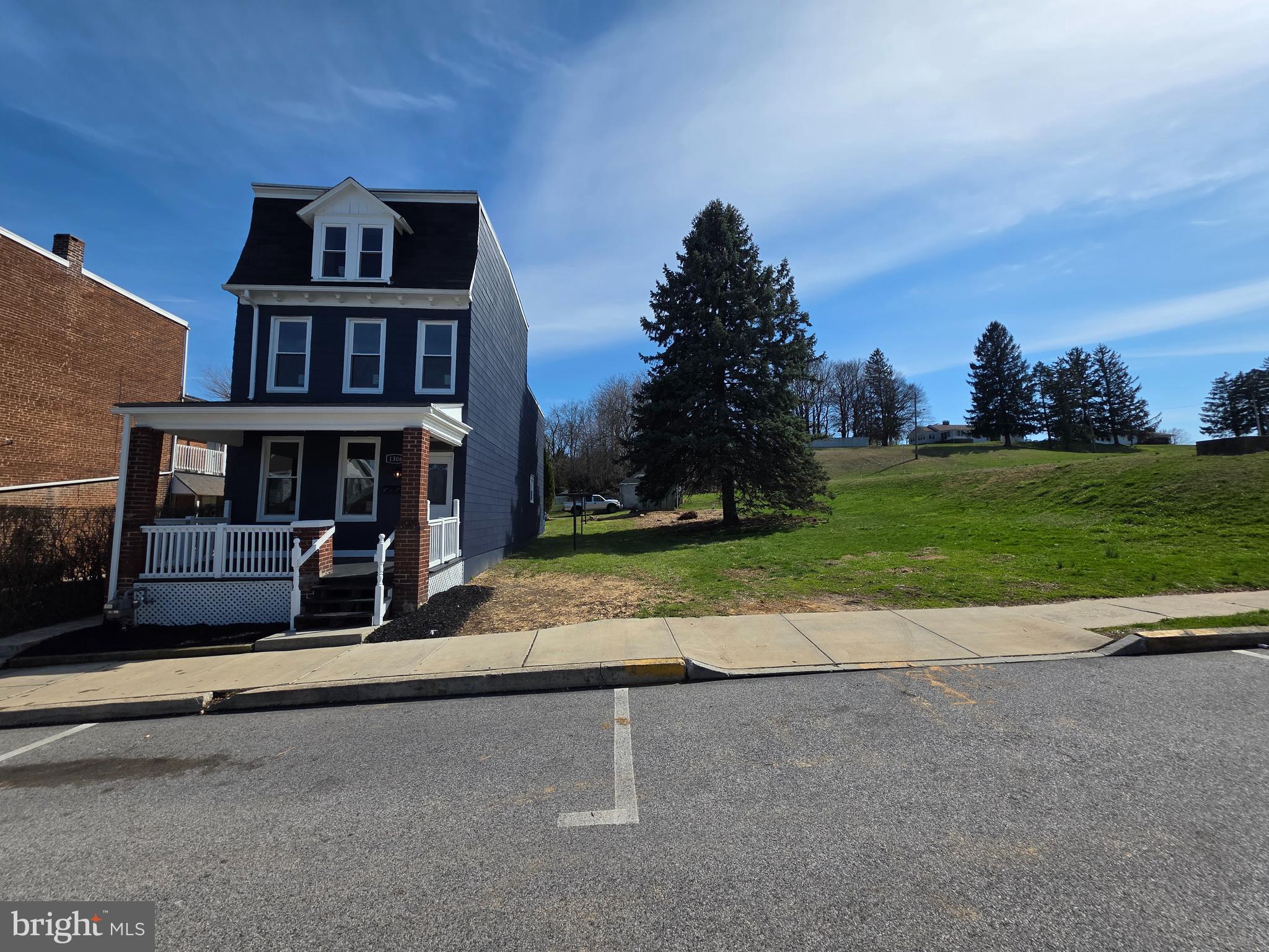 WEST YORK BORO - Residential