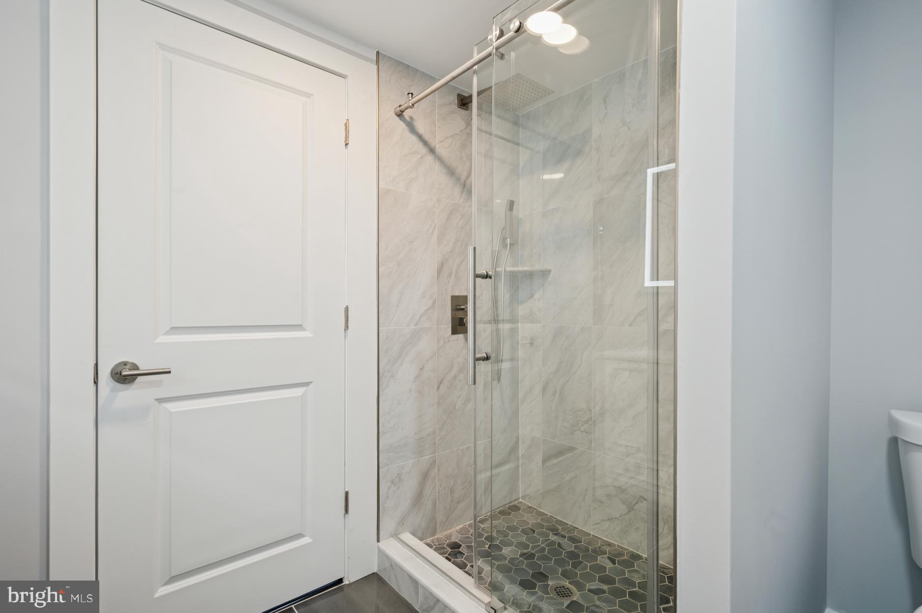 NORRIS SQUARE - Residential