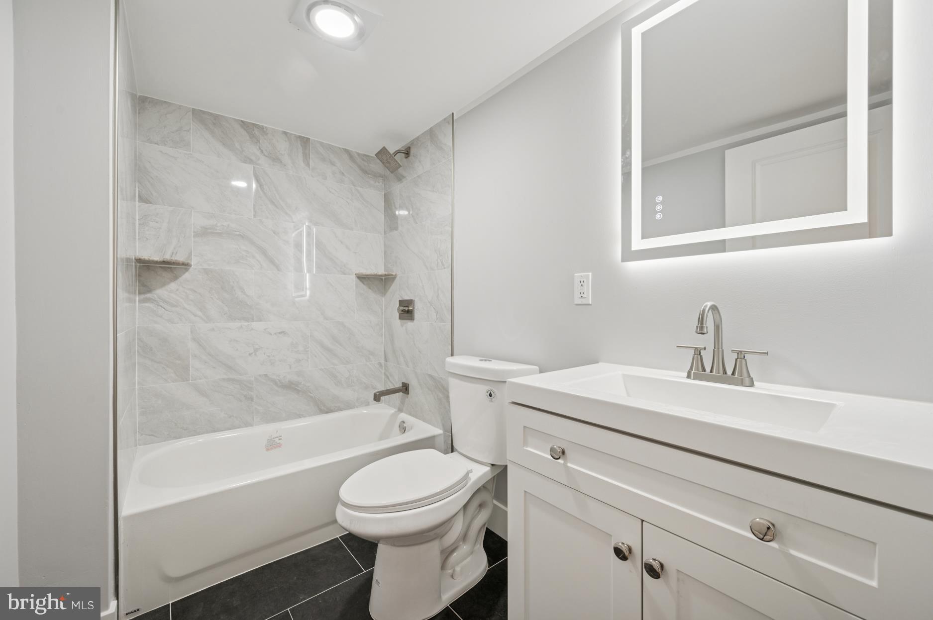 NORRIS SQUARE - Residential