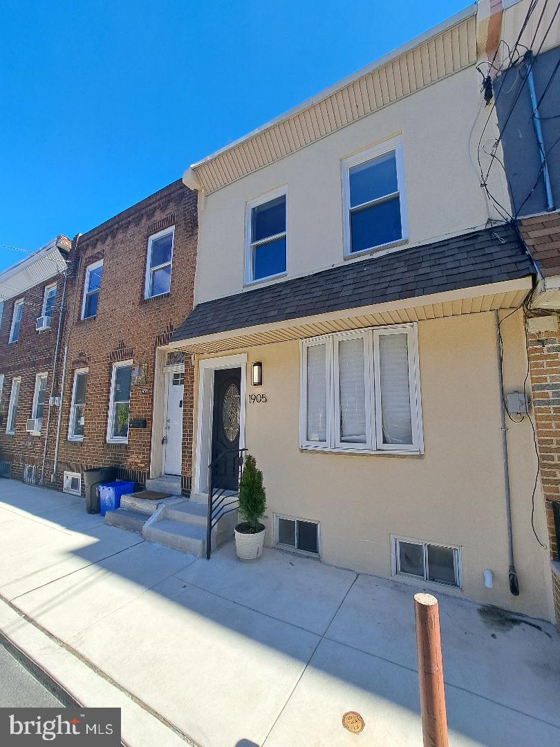 NORRIS SQUARE - Residential