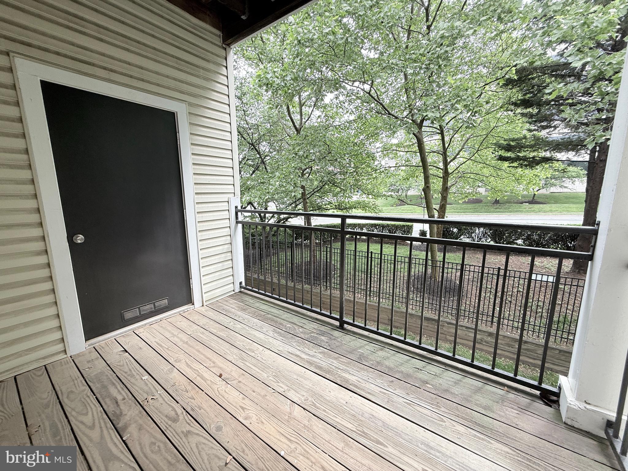 RANDOM HILLS - Residential Lease