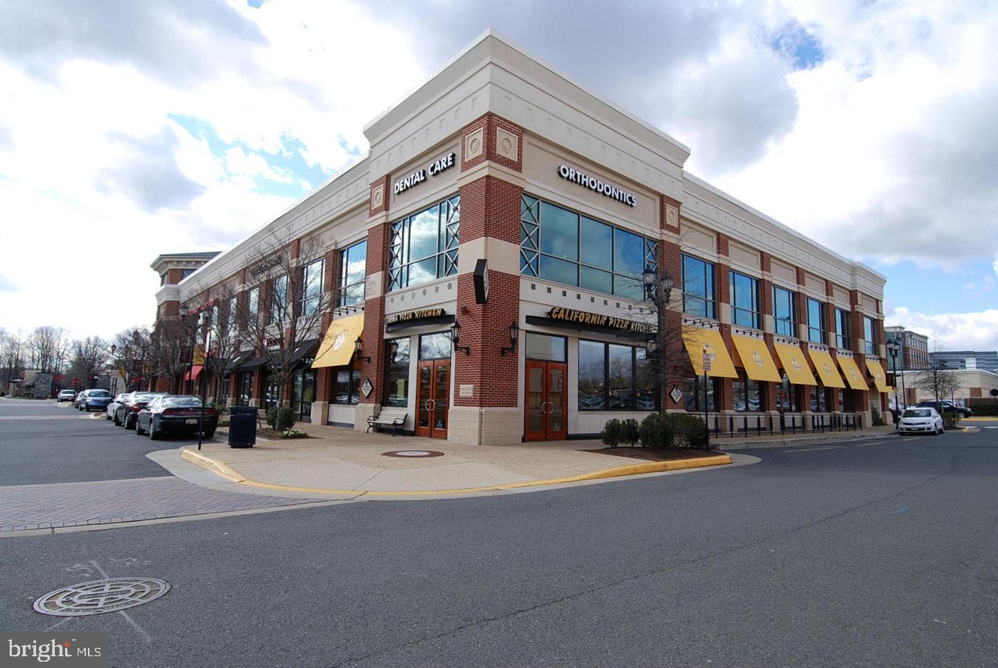 RANDOM HILLS - Residential Lease