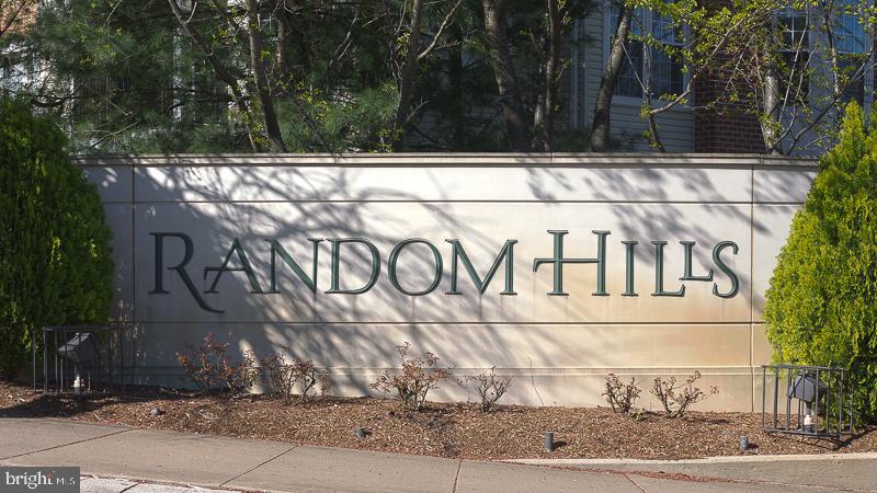RANDOM HILLS - Residential Lease