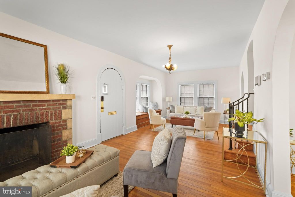 Photo of 1226 Quincy Street NE, WASHINGTON, DC 20017 (MLS # DCDC2252330)