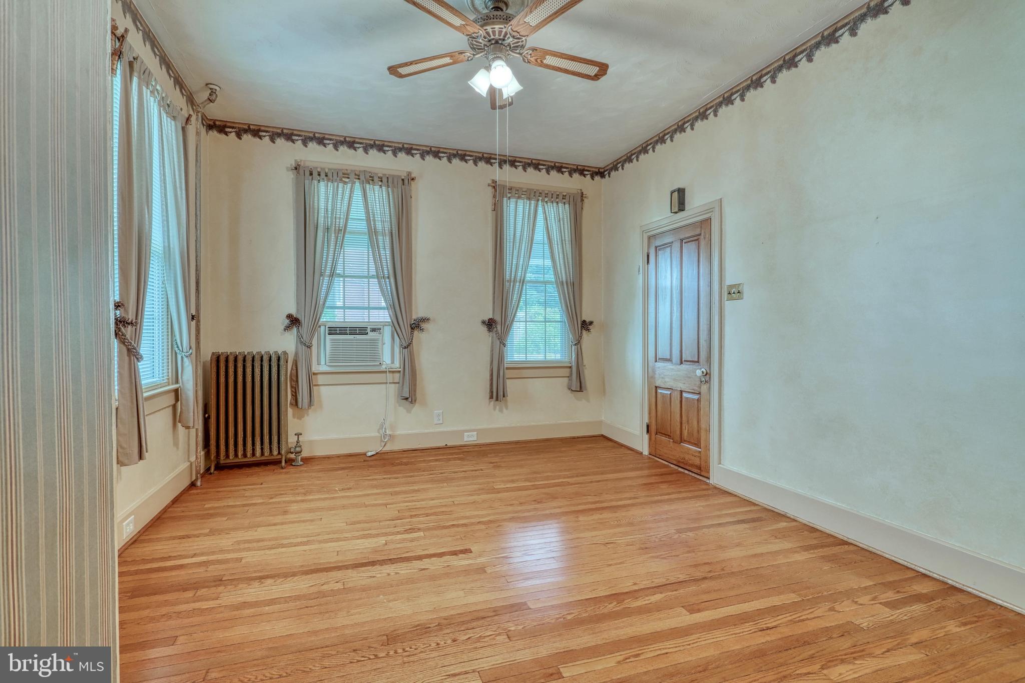 GLEN ROCK BORO - Residential Income