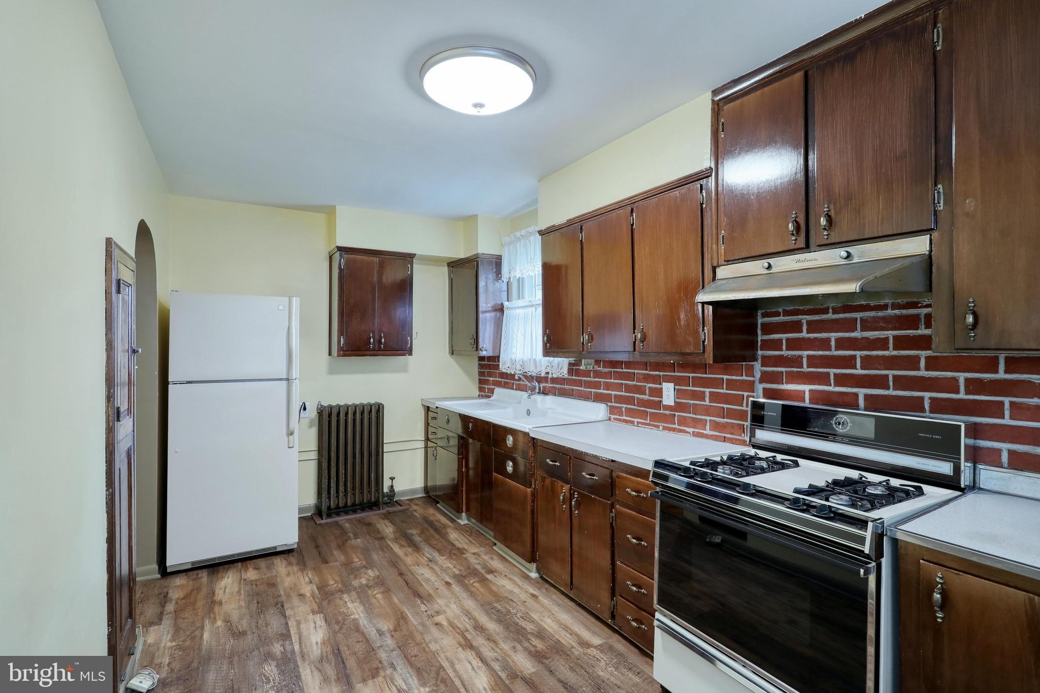 GLEN ROCK BORO - Residential Income