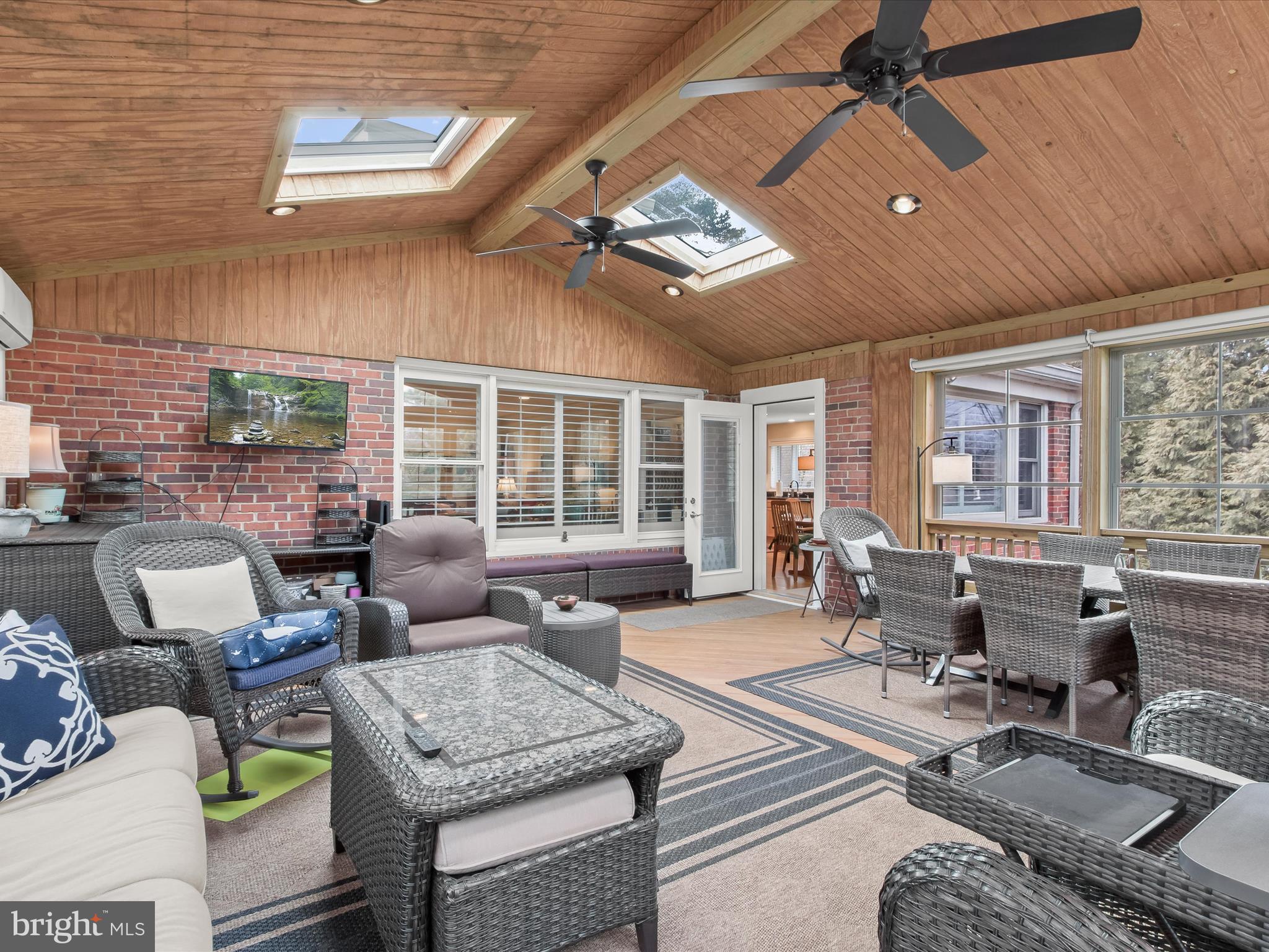 SPRINGHILL - Residential