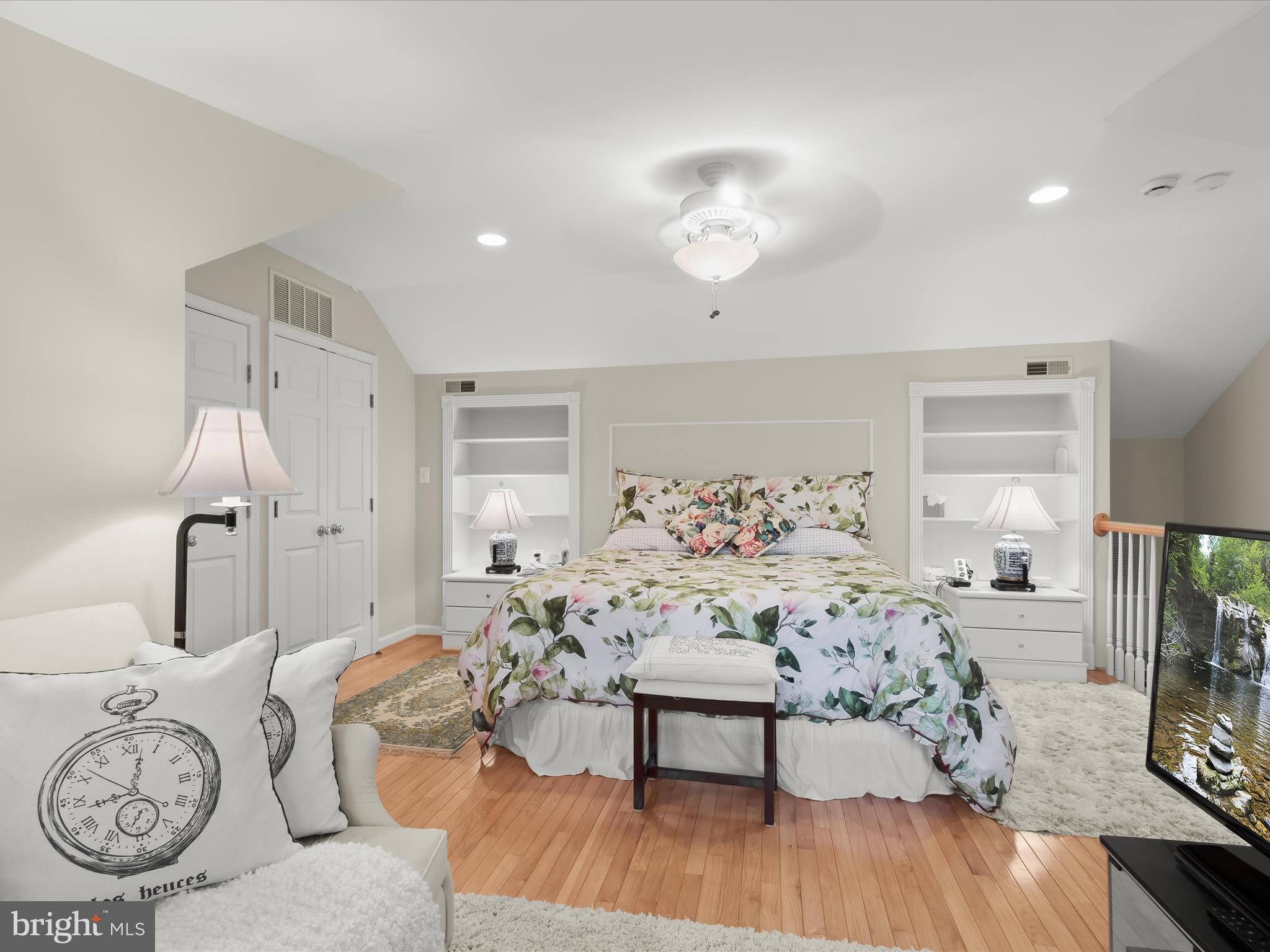 SPRINGHILL - Residential