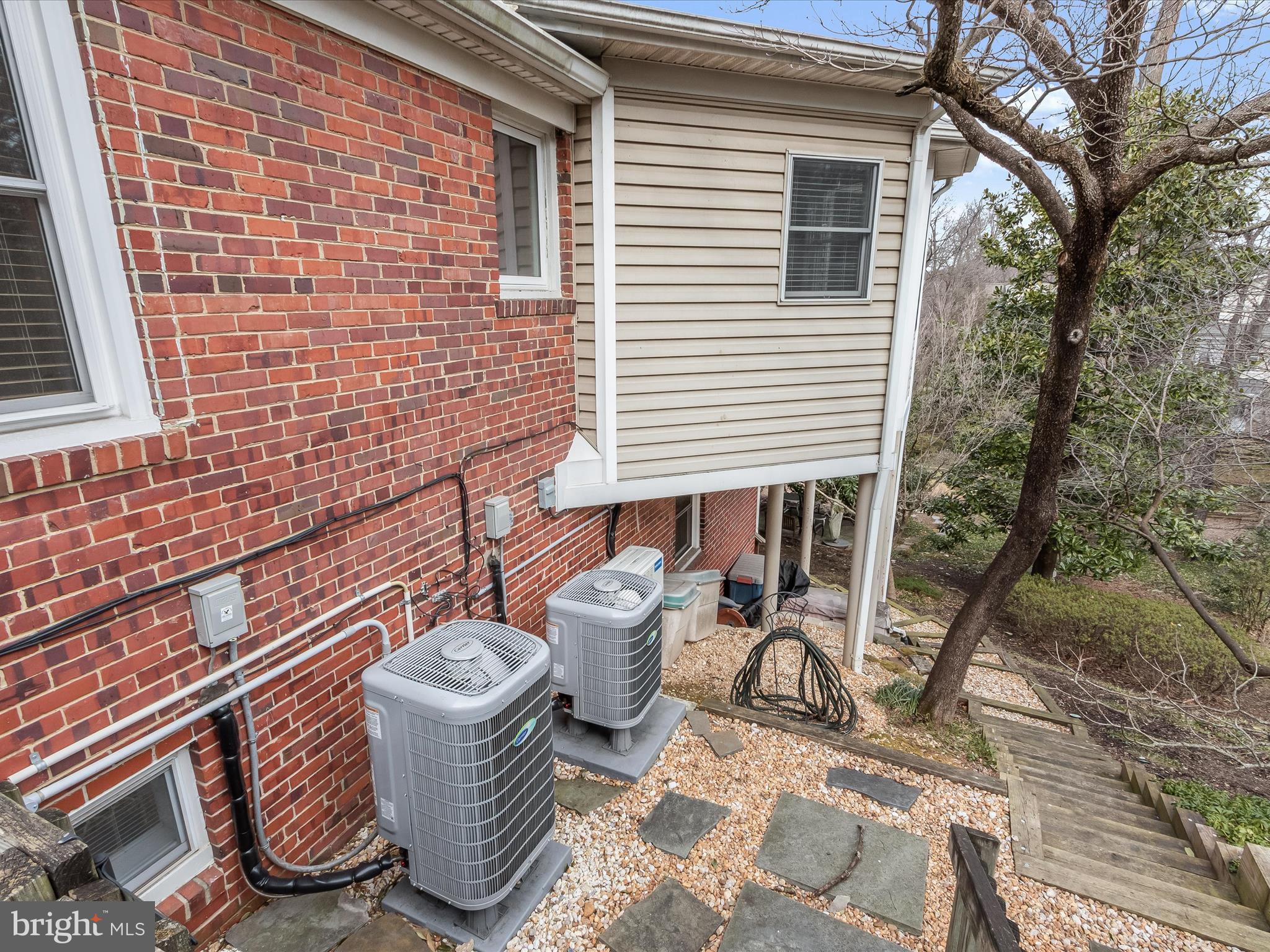 SPRINGHILL - Residential