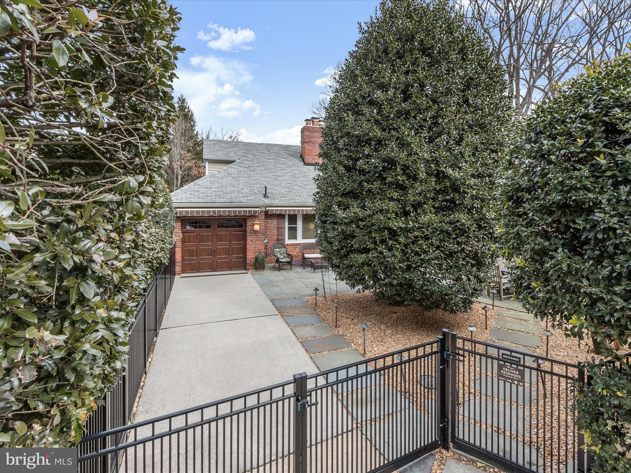 SPRINGHILL - Residential