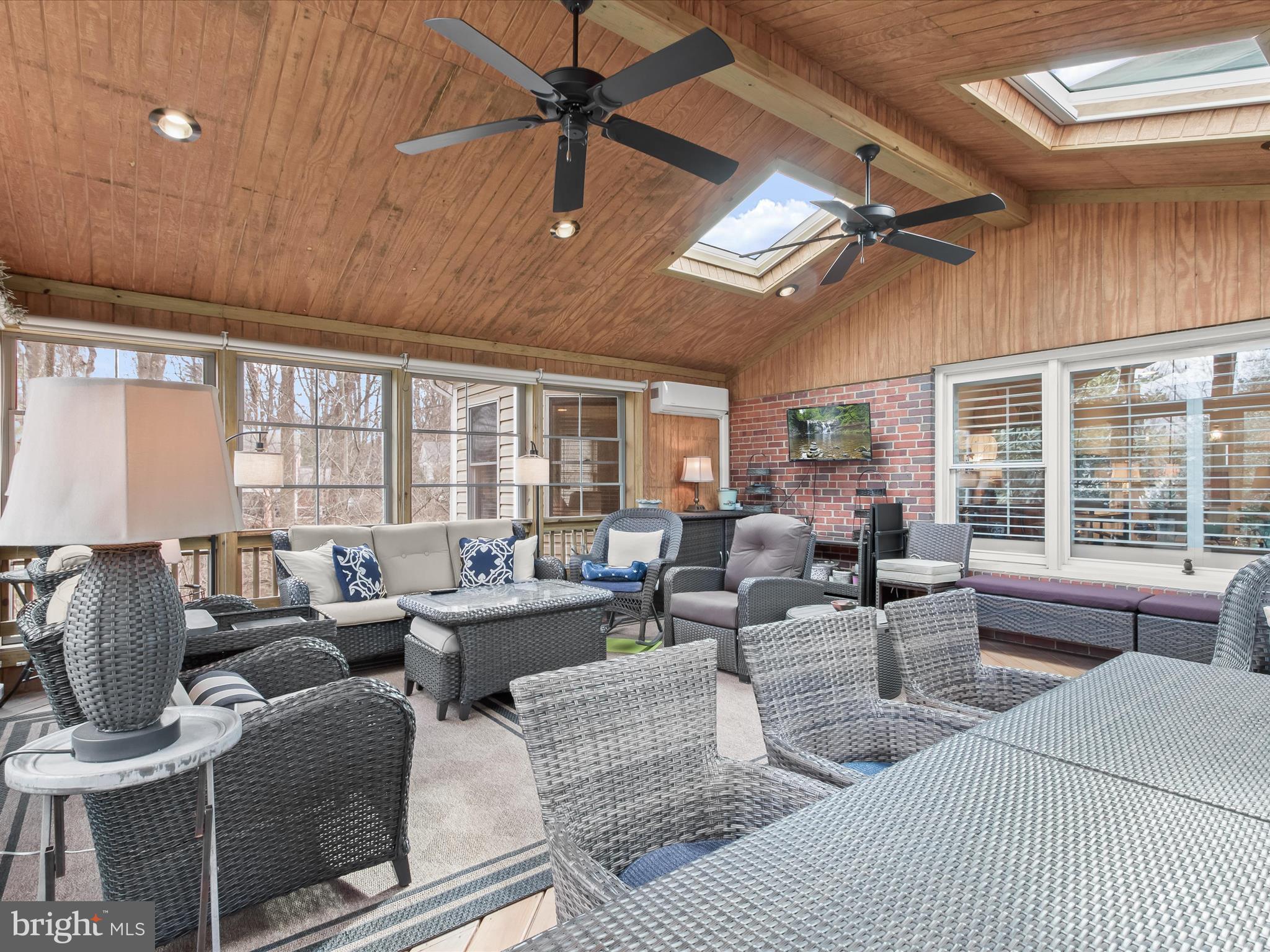 SPRINGHILL - Residential