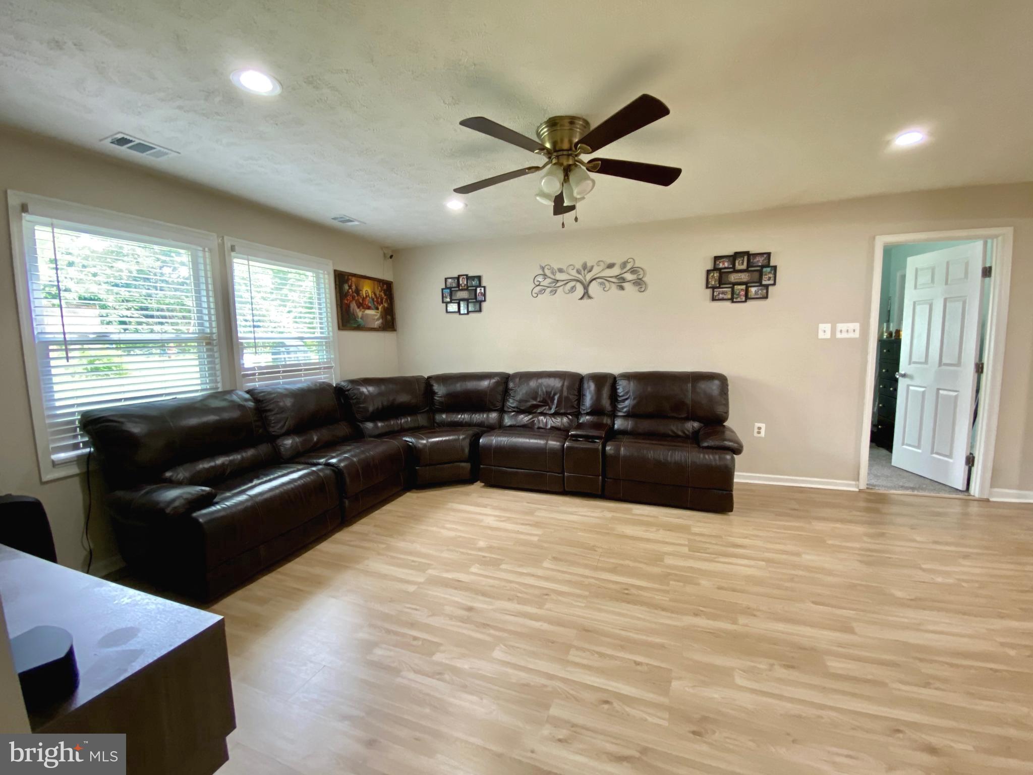 STERLING  PARK - Residential