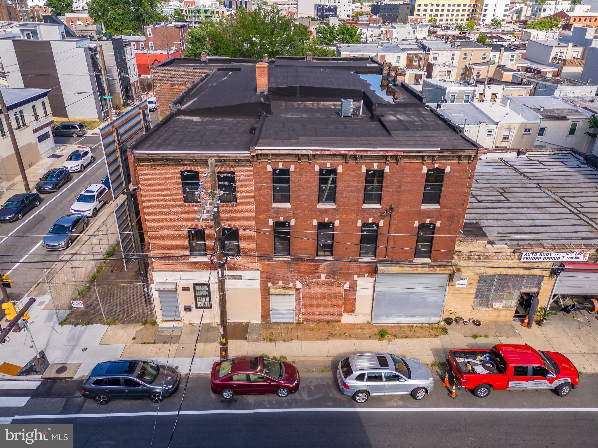 SOUTH KENSINGTON - Commercial Sale