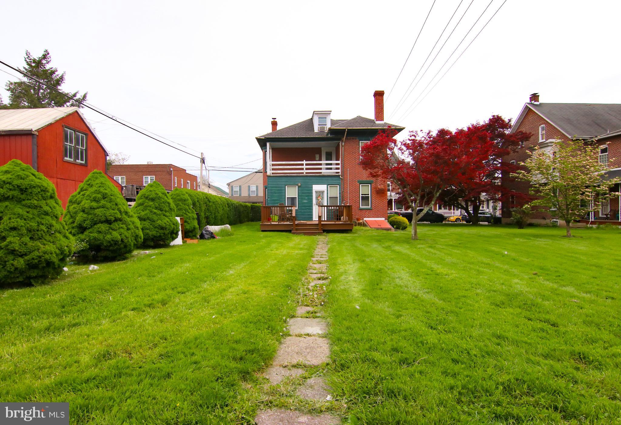 BOYERTOWN - Residential